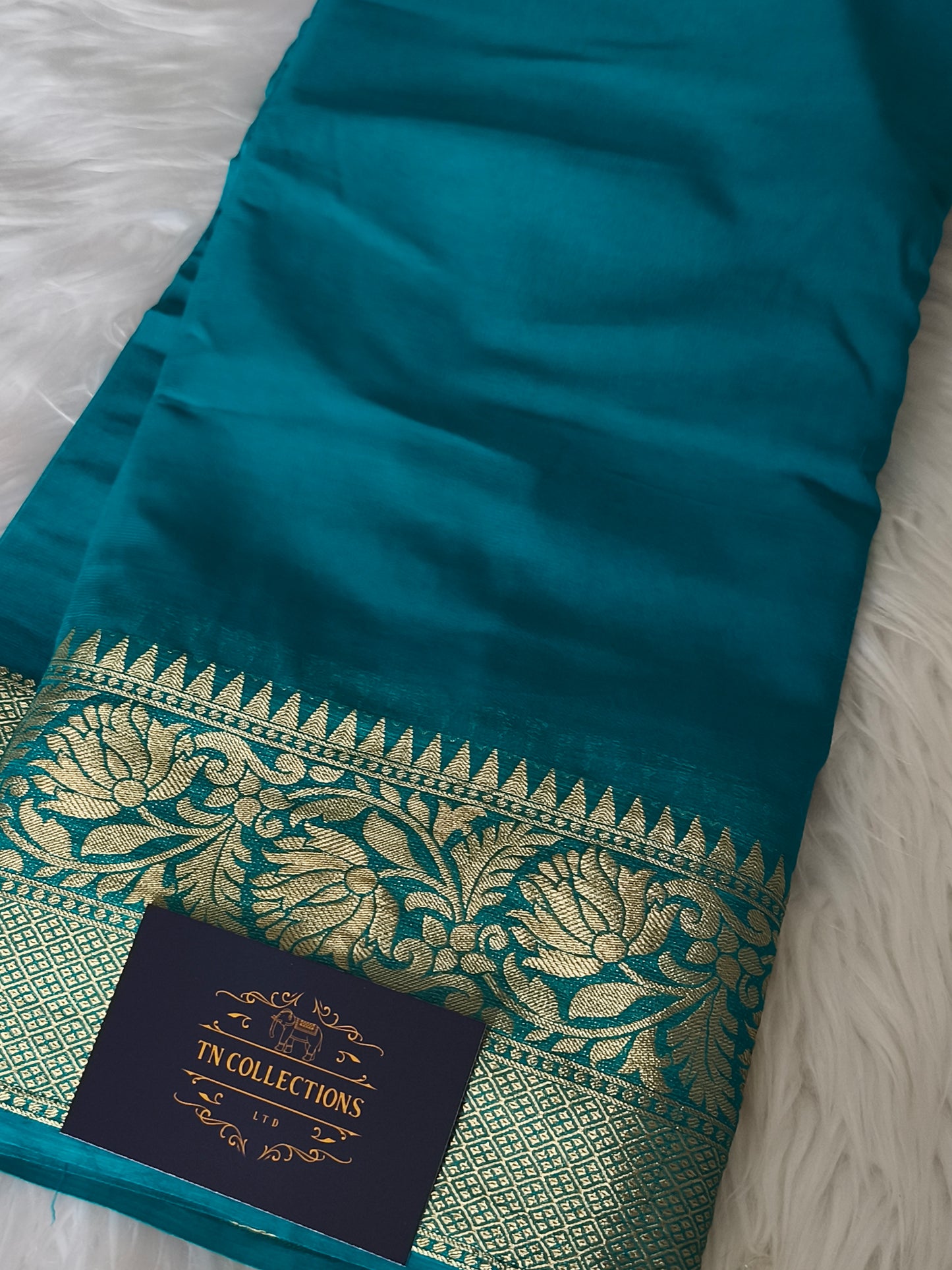 Peacock green Light Green soft Chiffon Saree