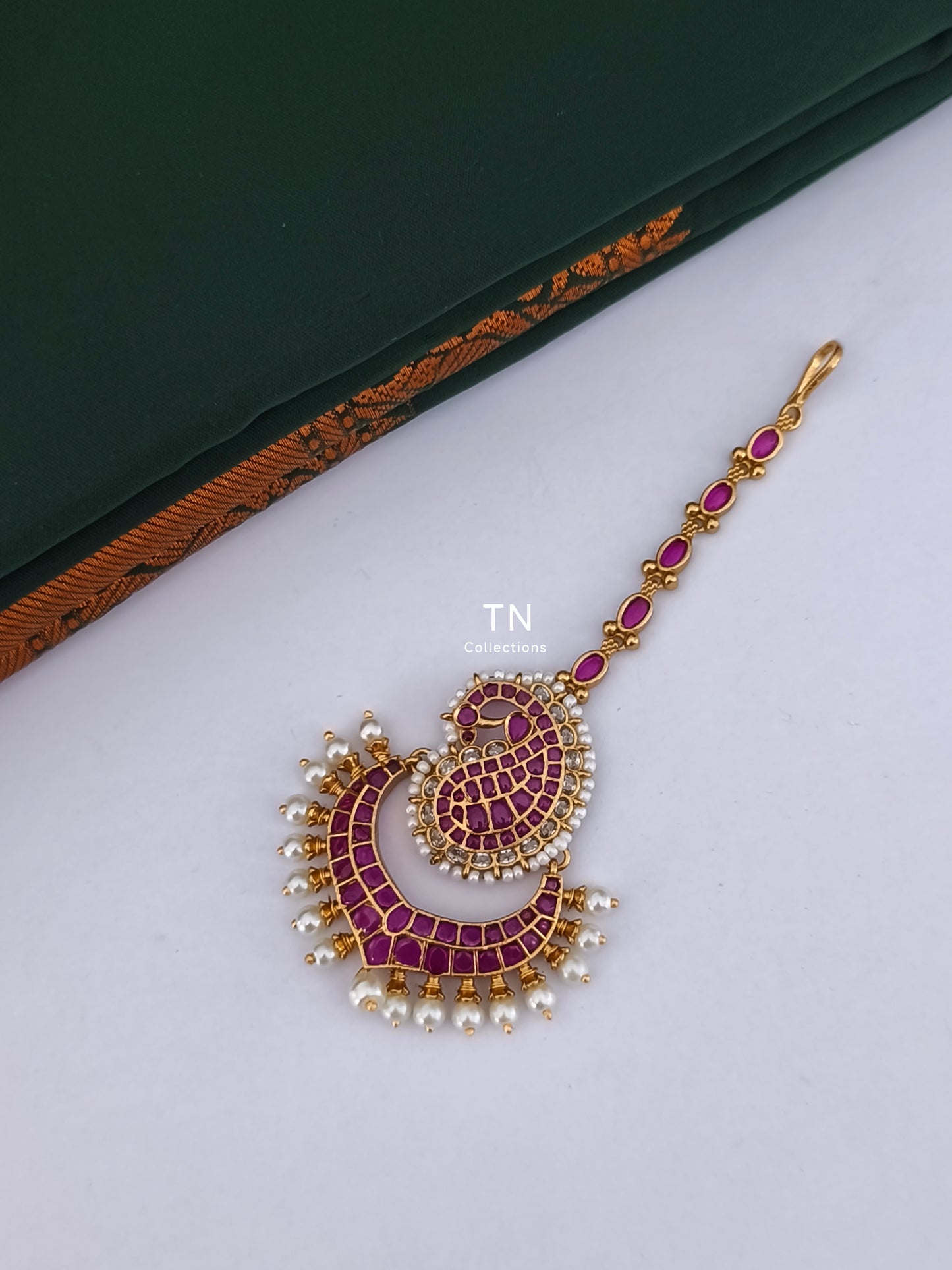 Antique Polish Mango Design kemp stone Tikka (Ruby)