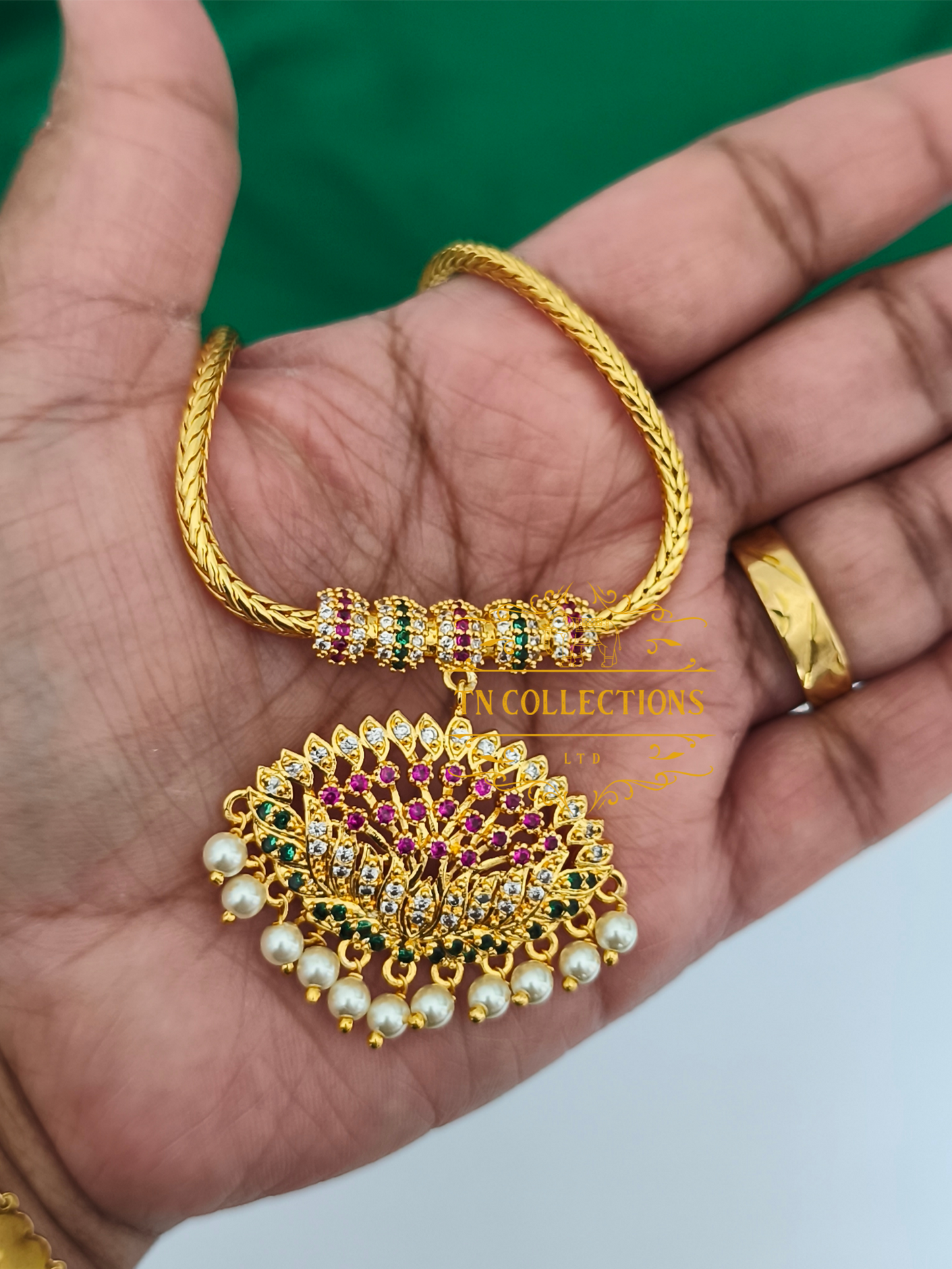 Micro Gold-Plated Traditional Alli Attiyal Short Necklace (Multicoloured)