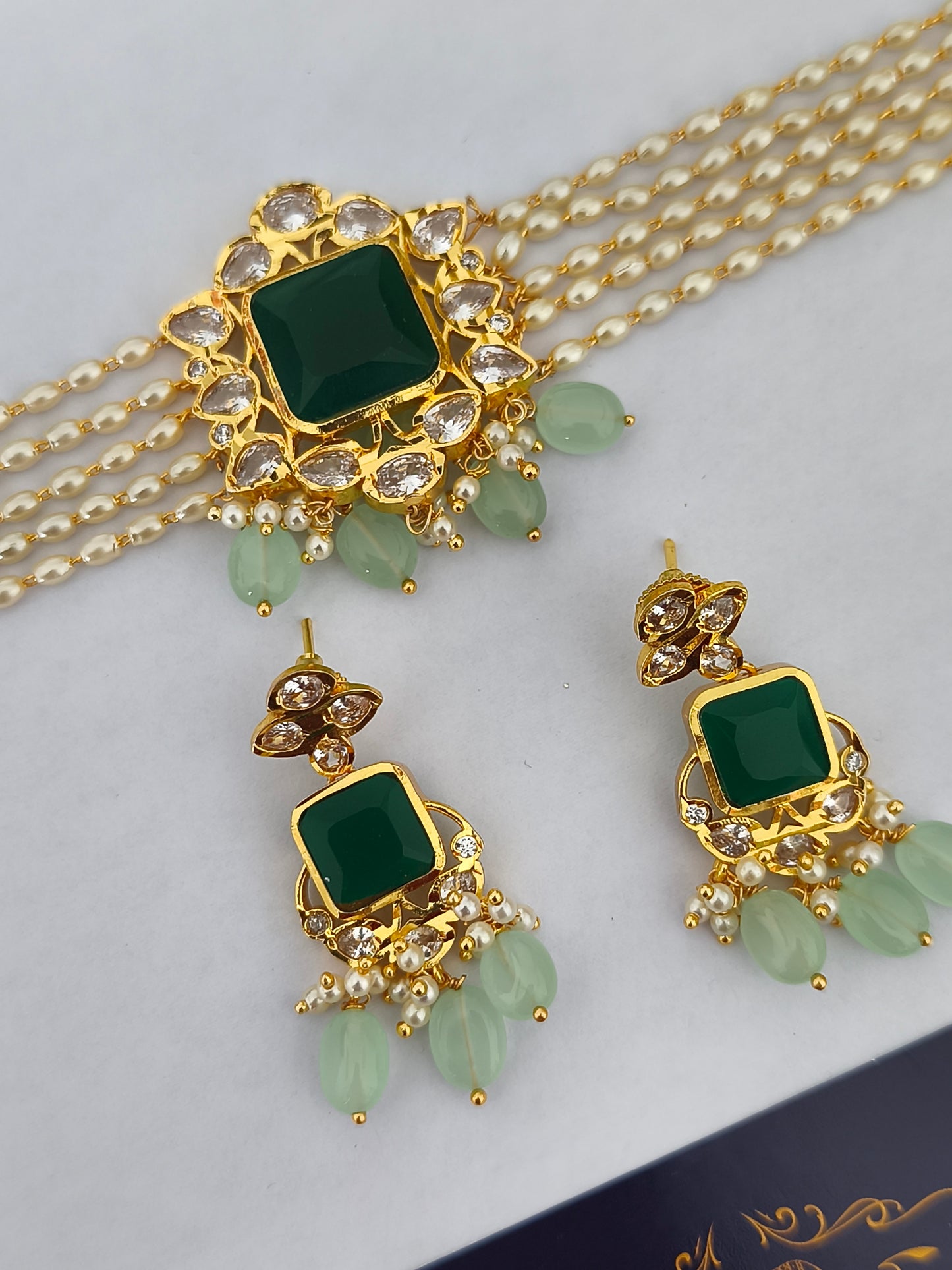 Rice Pearl Choker Set