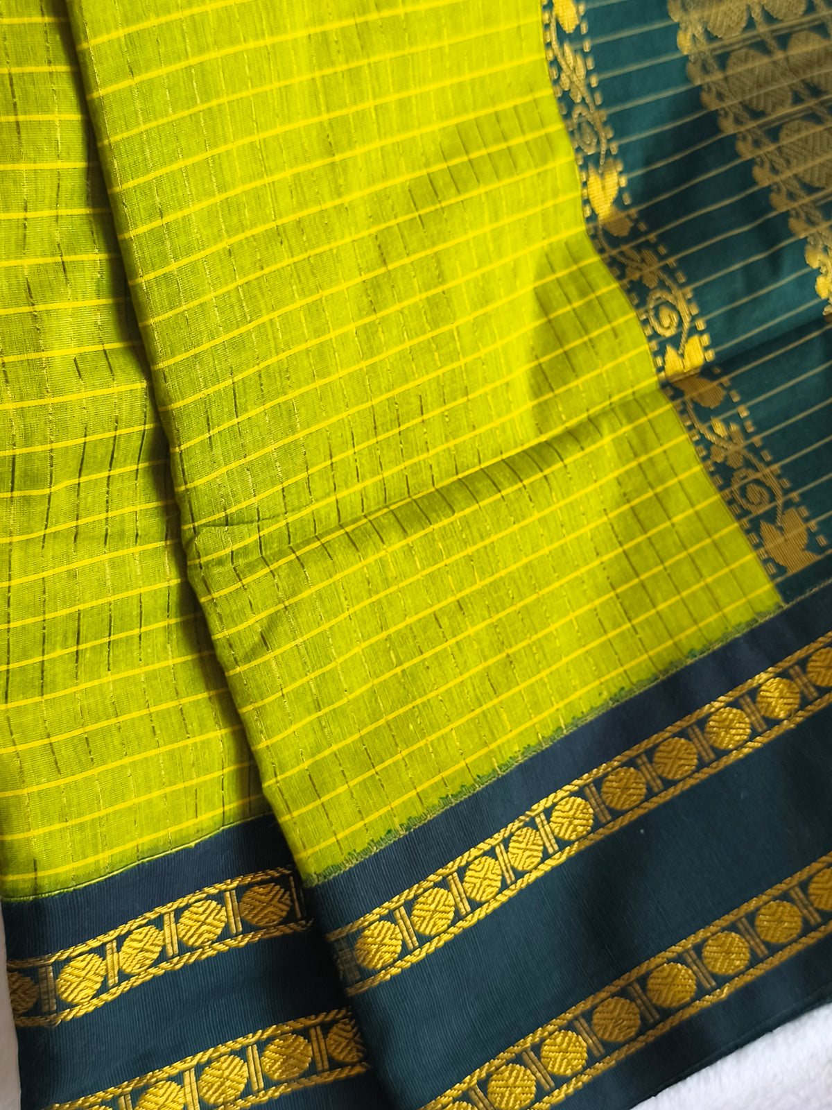 Checked Design Kalyani Cotton Pattu Saree