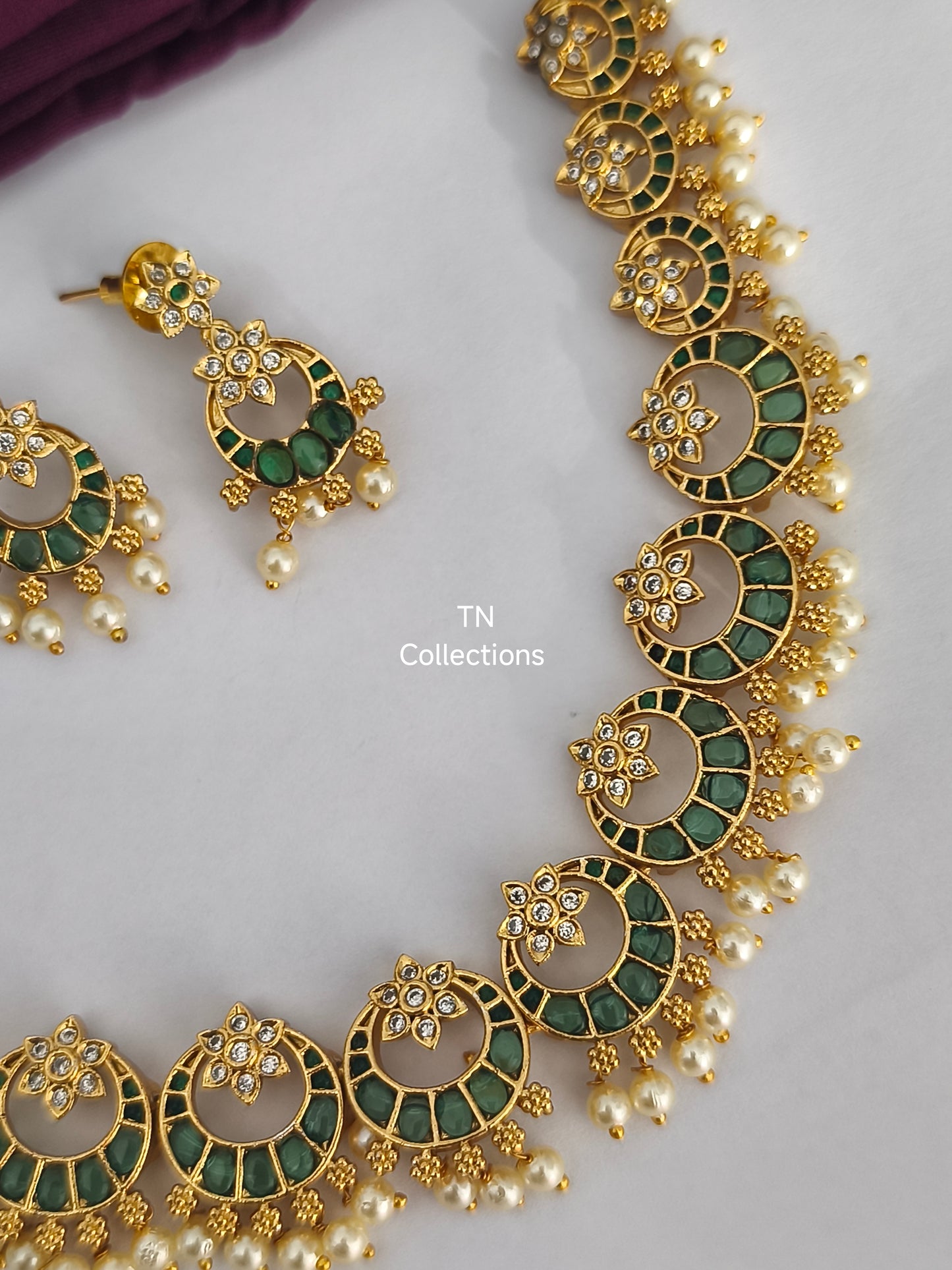 Premium Polish Trendy Necklace Set