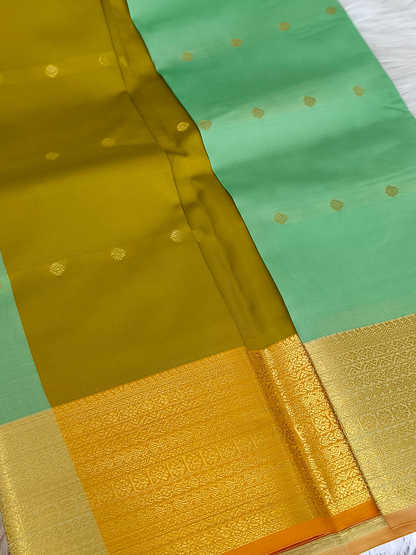 Semi Soft Silk Saree (Mint Green)
