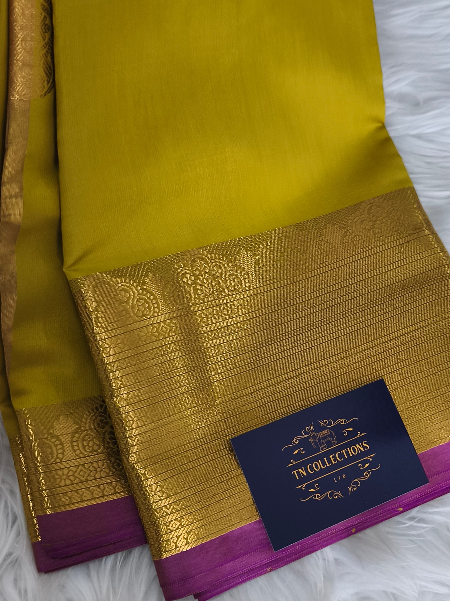 Luxury Semi Soft Silk Saree (Olive Green)