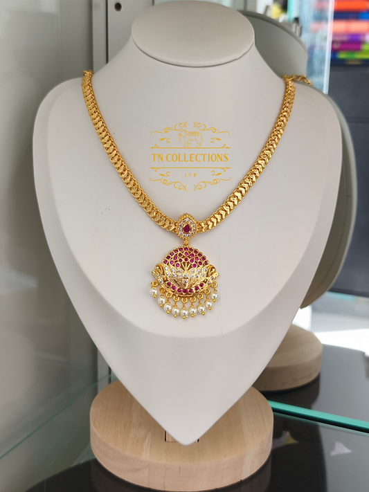 Micro Gold-Plated Traditional Alli Attiyal Necklace (Ruby & white)