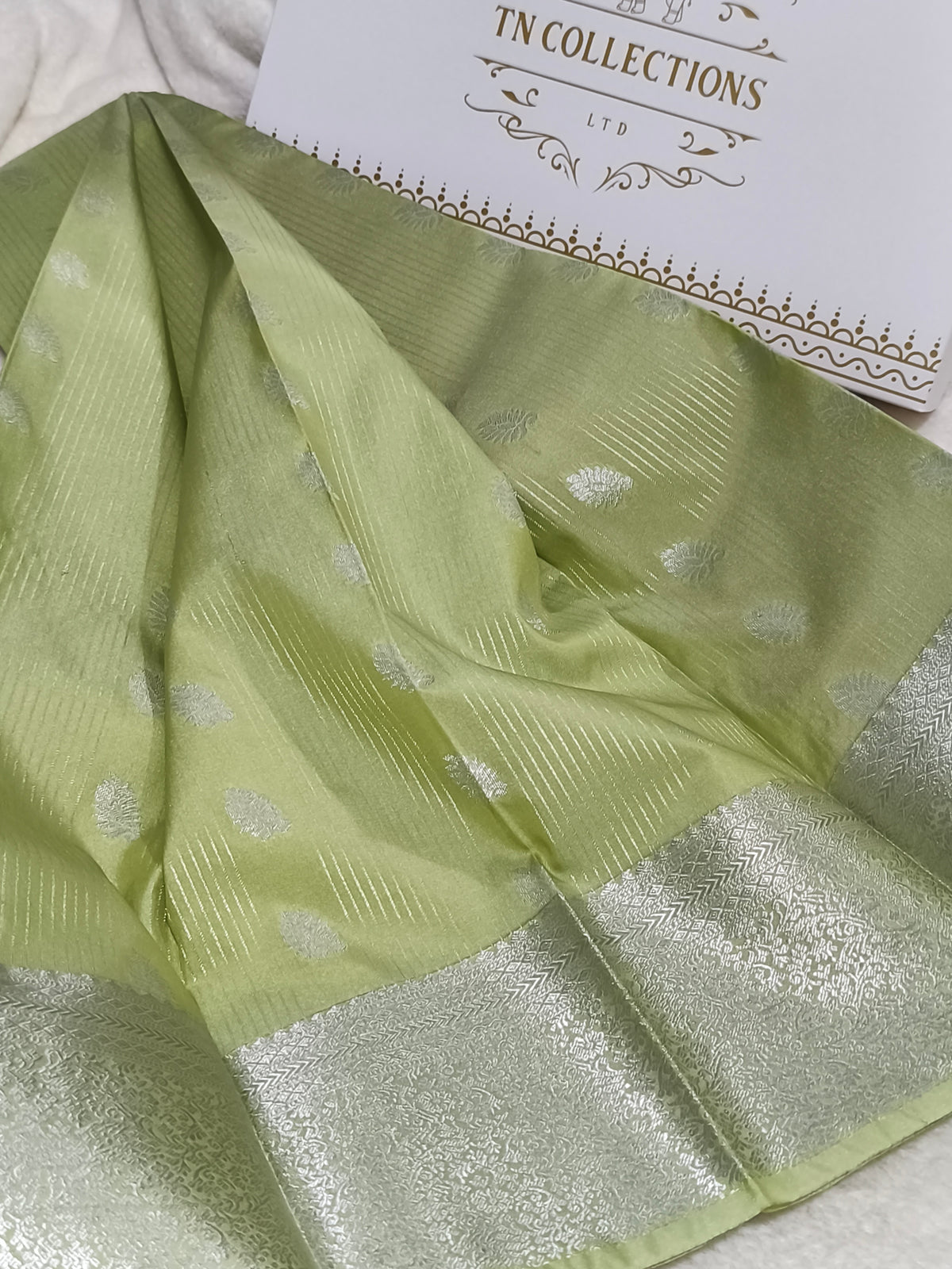 Kanchi Semi silk saree (Silver zari)