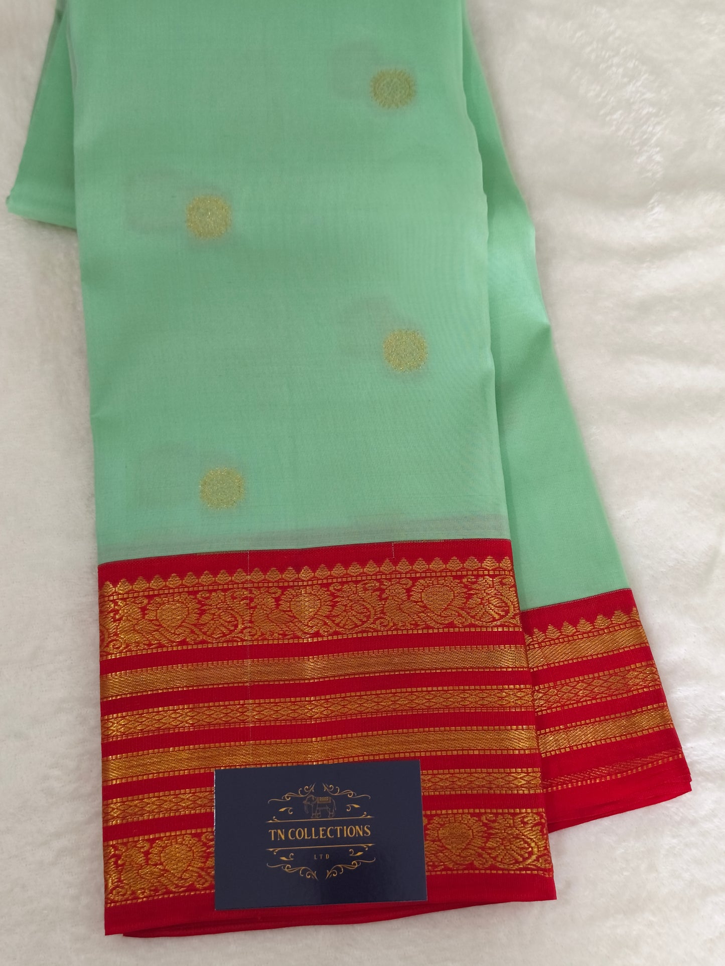 Pure handloom Kanchipuram Silk Saree (Pista Green)
