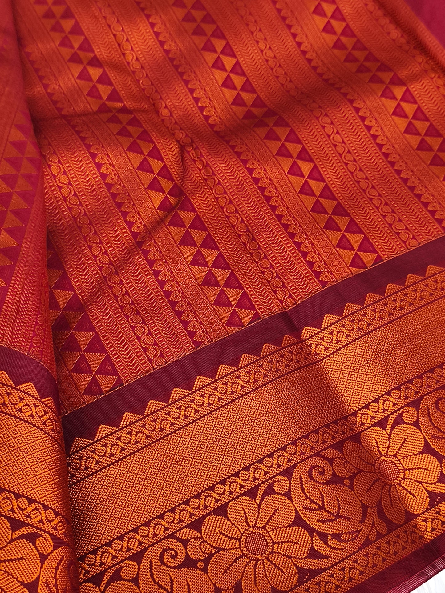 Korvai Premium soft silk saree