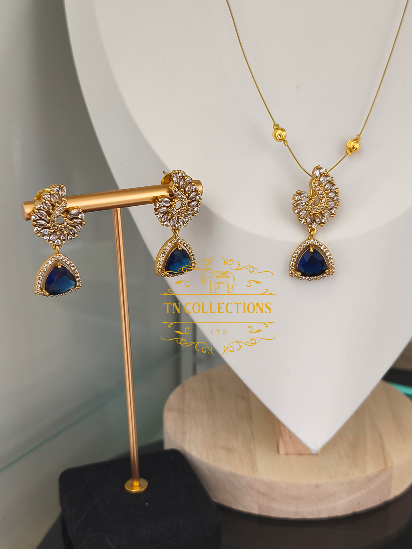 Matte Finish Indo western Invisible Necklace with earrings(Blue)