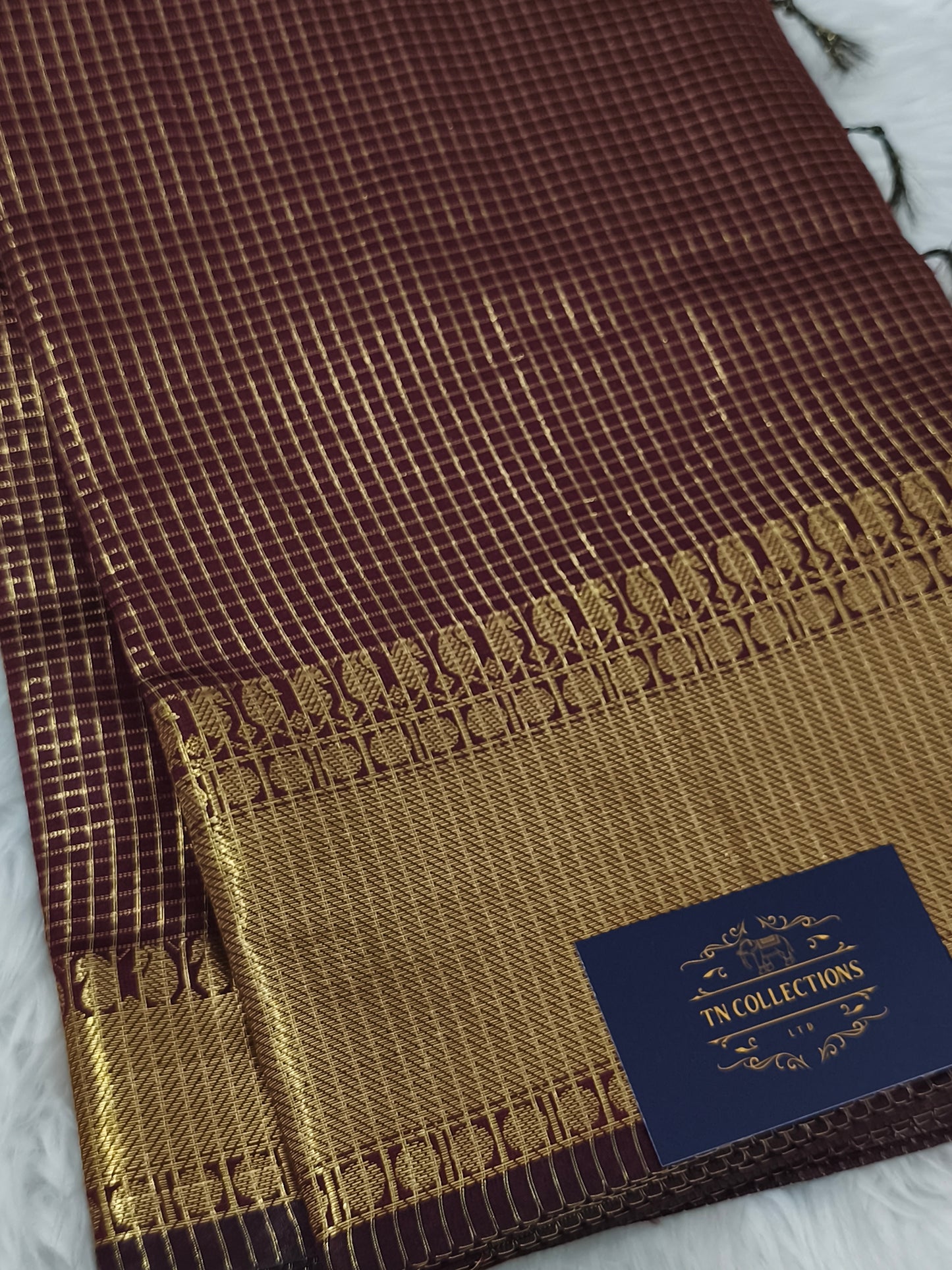 Trendy Small Checked Kanjivaram silk saree