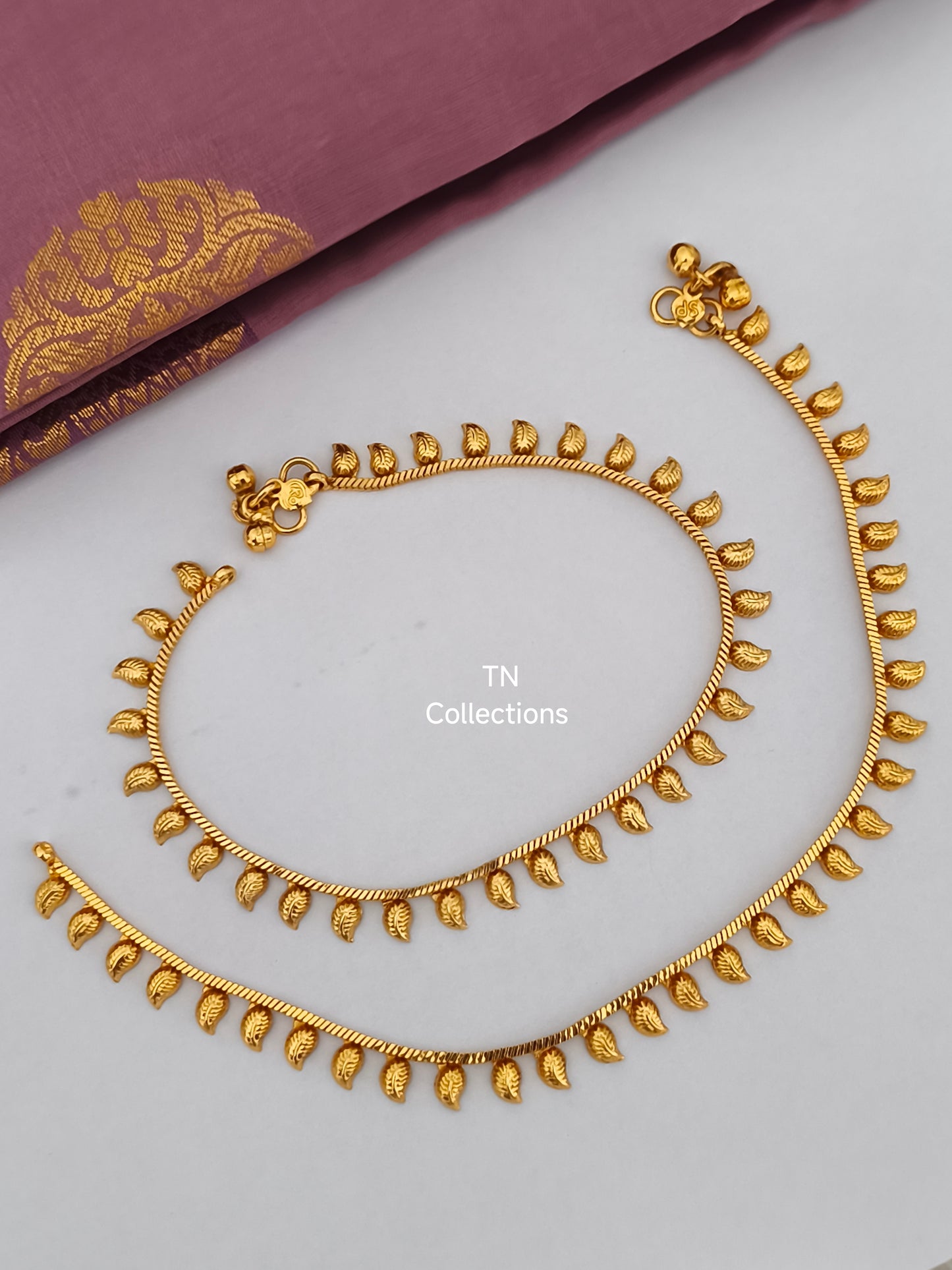 Antique Polish Mango Design Anklets (Paayal)