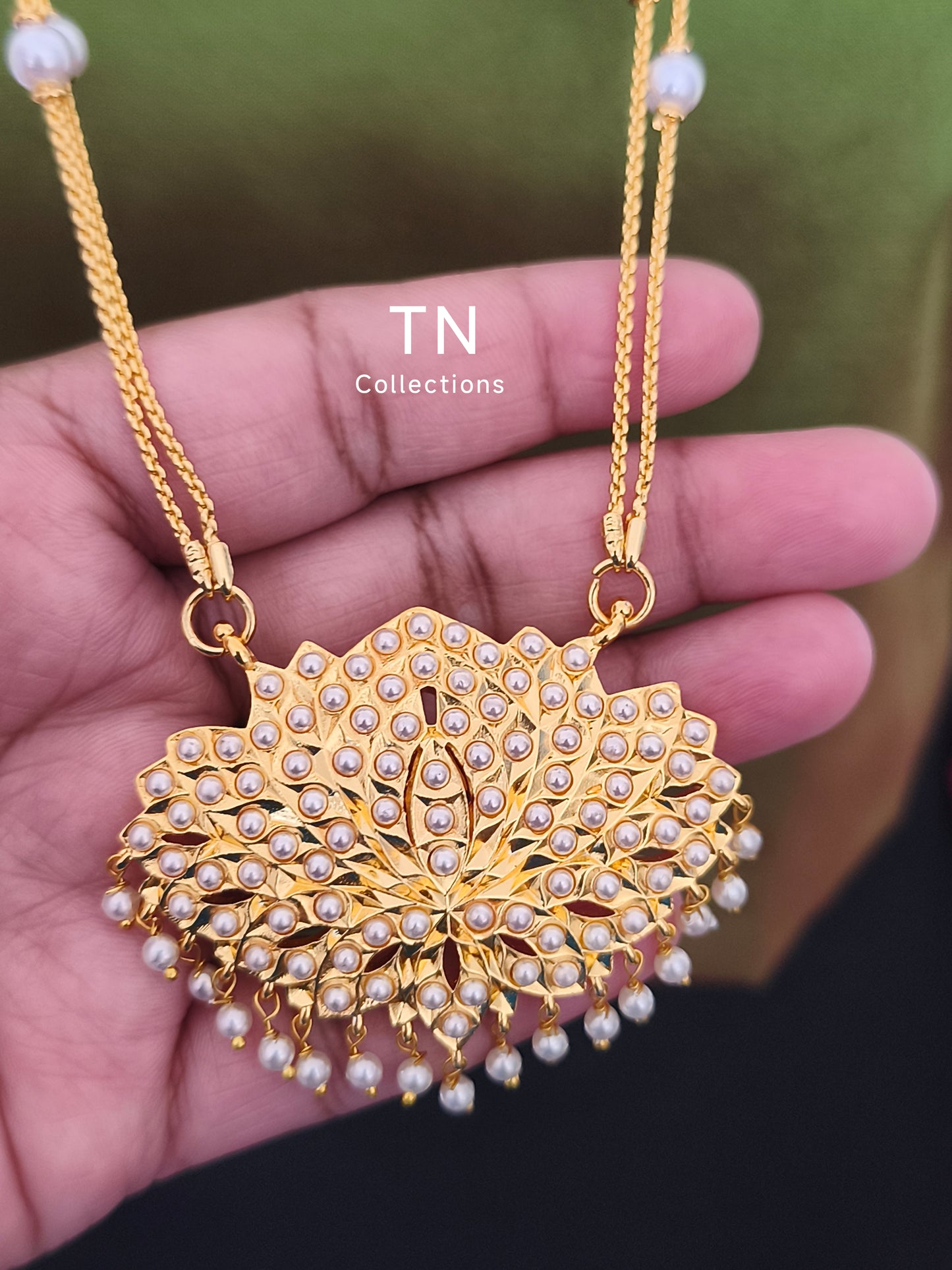 Micro gold plated Traditional shell pearl Pathakkam