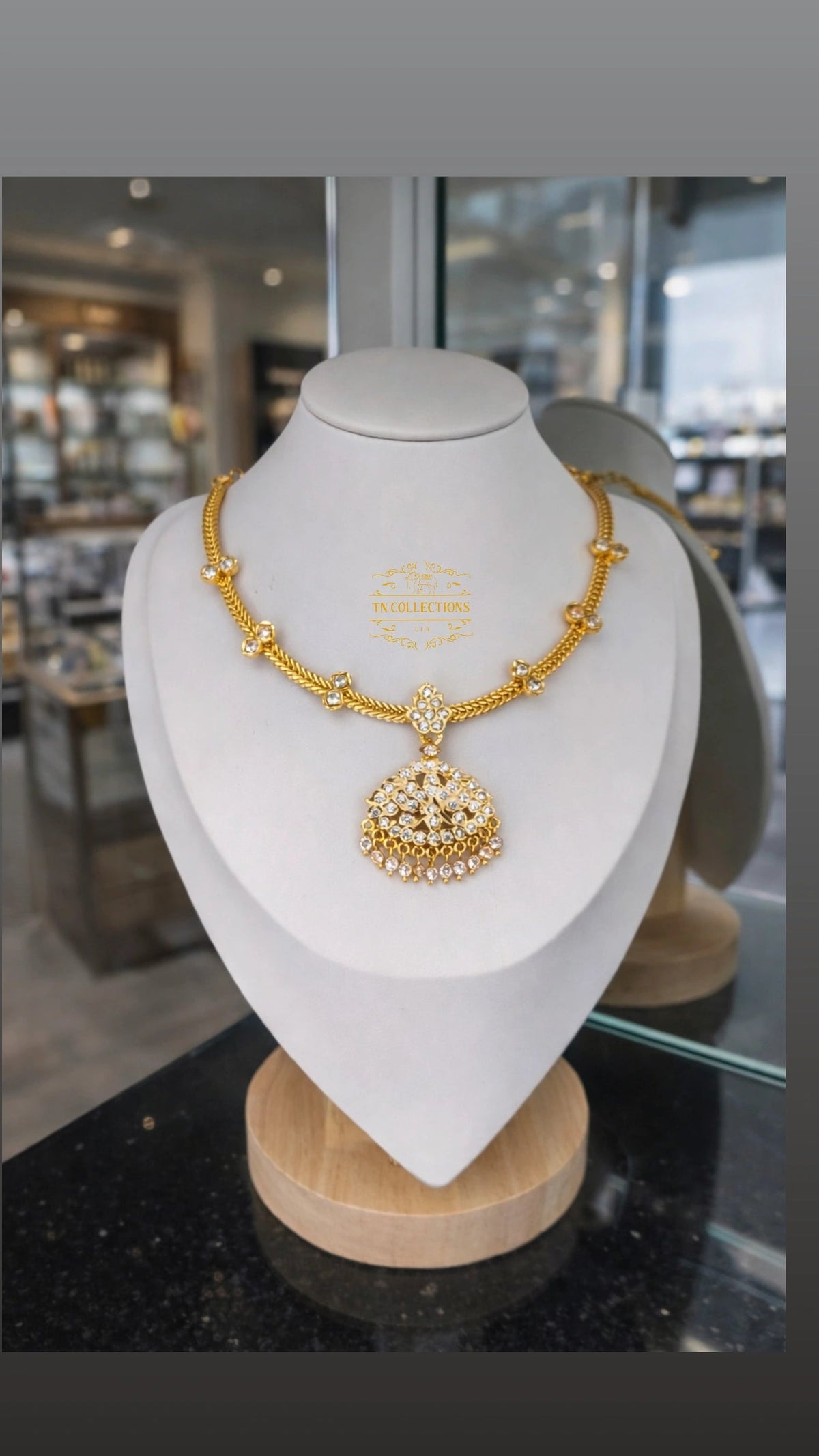Micro Gold-Plated Traditional Attiyal Pathakkam set