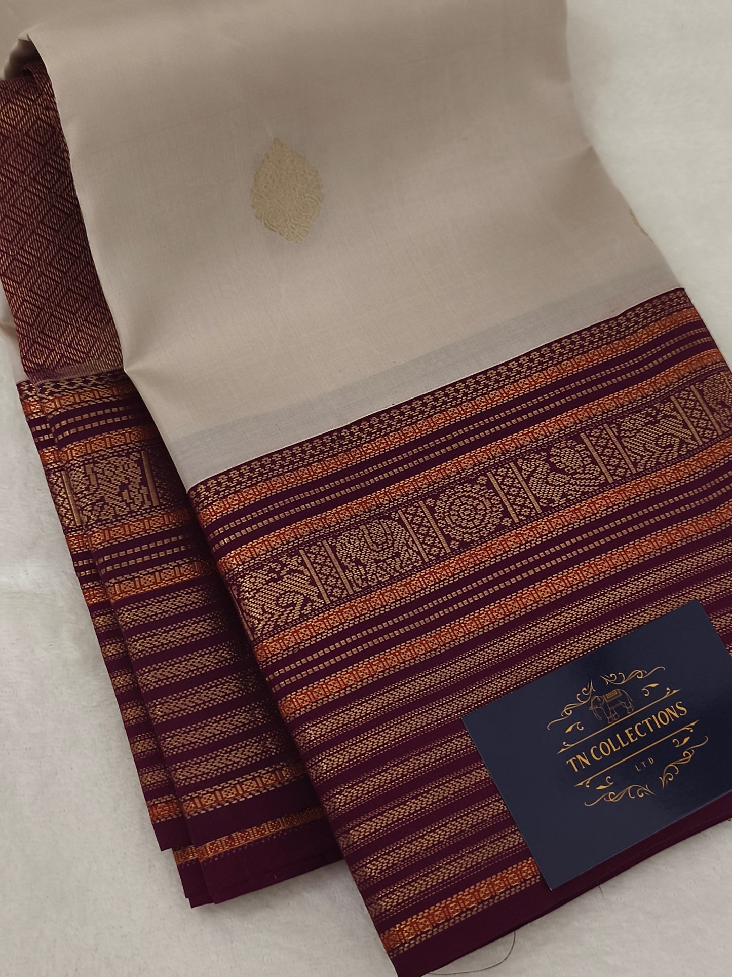 Pure handloom Kanchipuram Silk Saree( Off White)