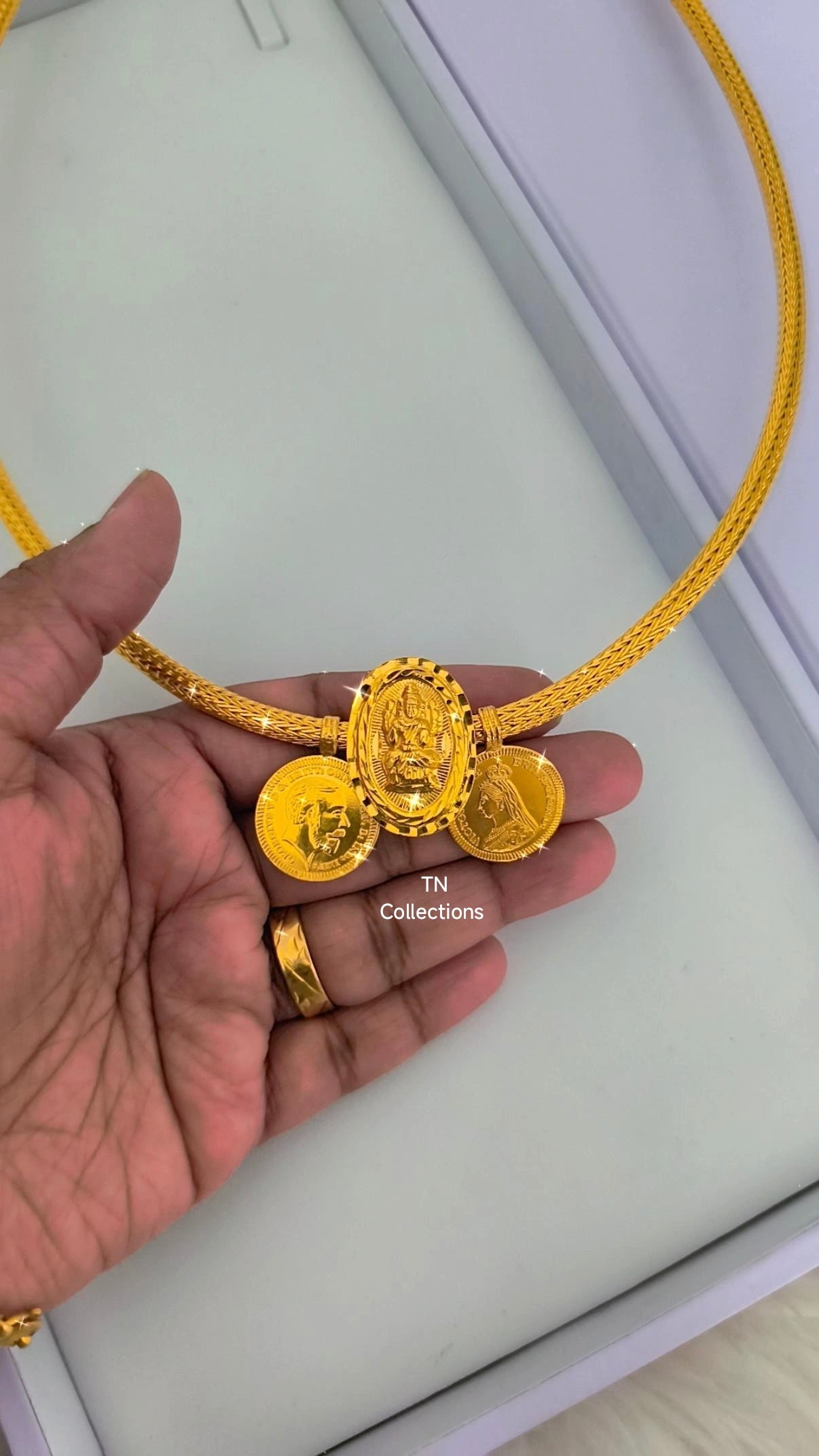 22ct Gold plated Traditional Amman Thalikodi