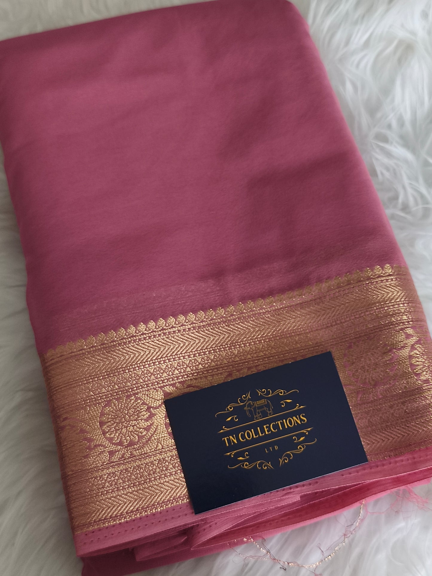 Dusky Pink colour Chiffon Georgette Party Saree