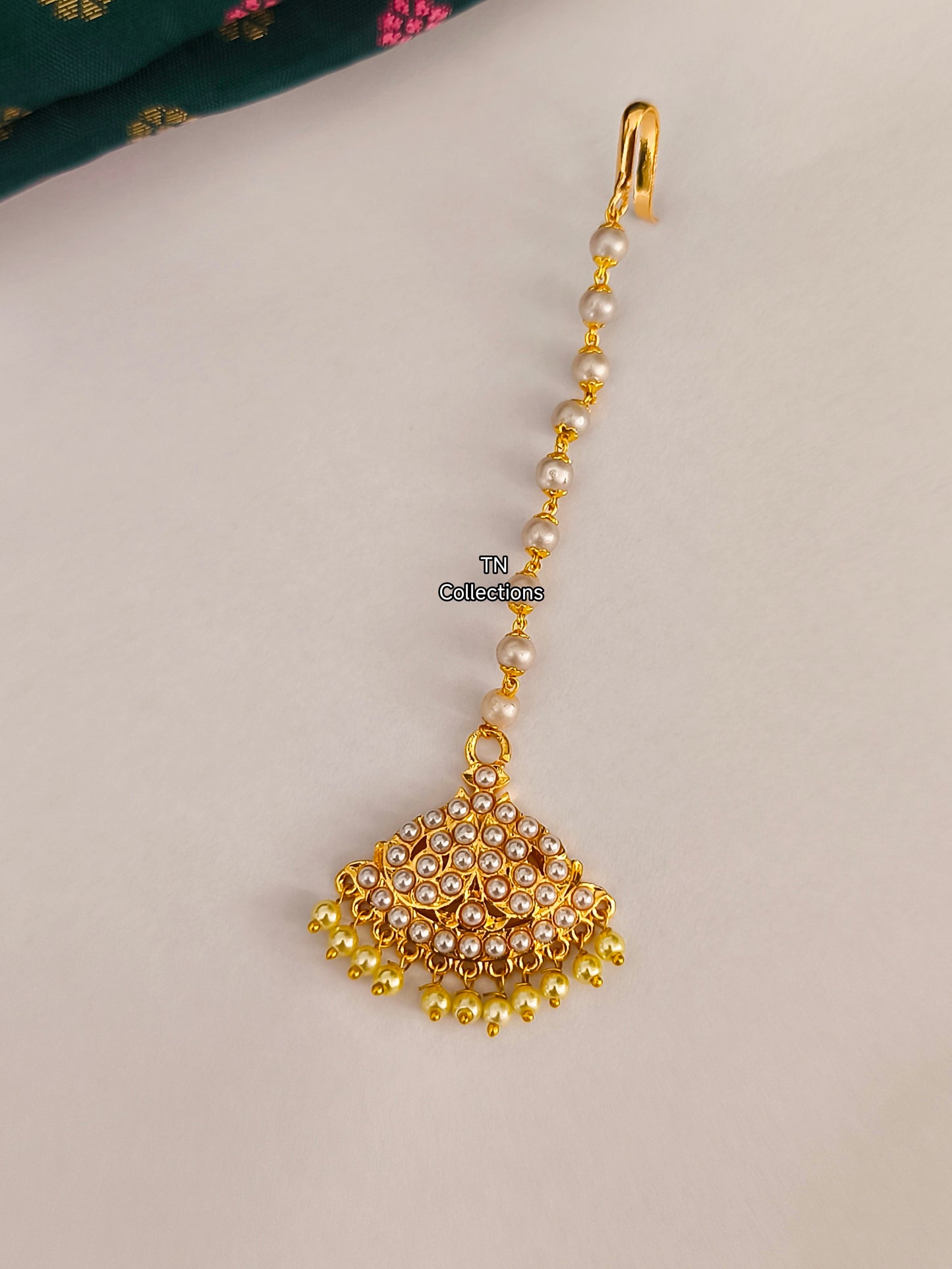 Micro gold plated Shell pearl Tikka