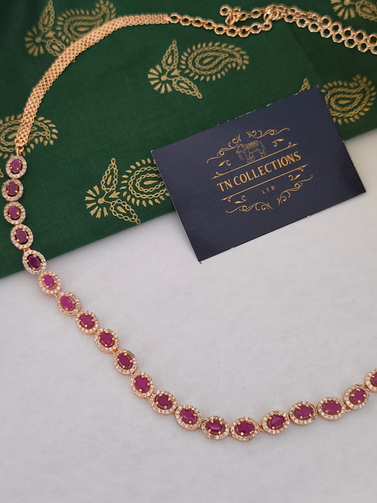 Simple Rose finish hip chain