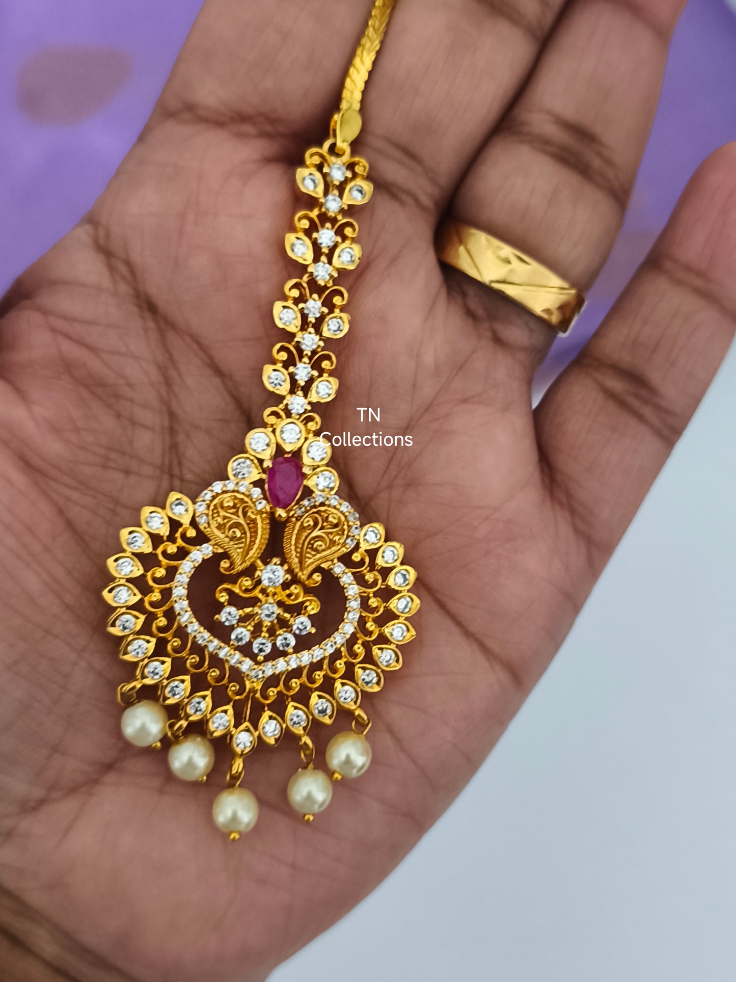 Gold Finish Tikka (Ruby & White)