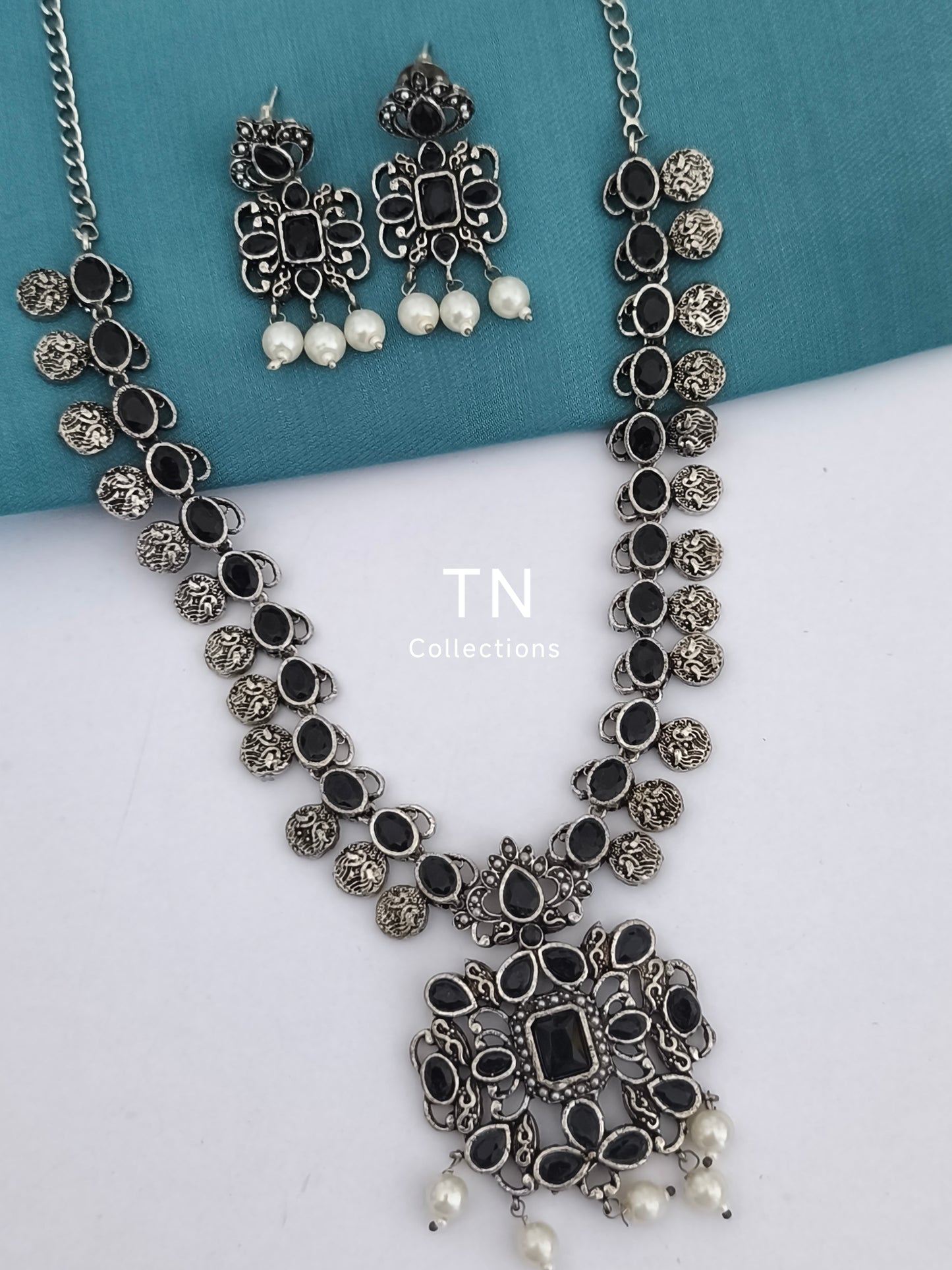 Oxidised Necklace Set- Black Stone