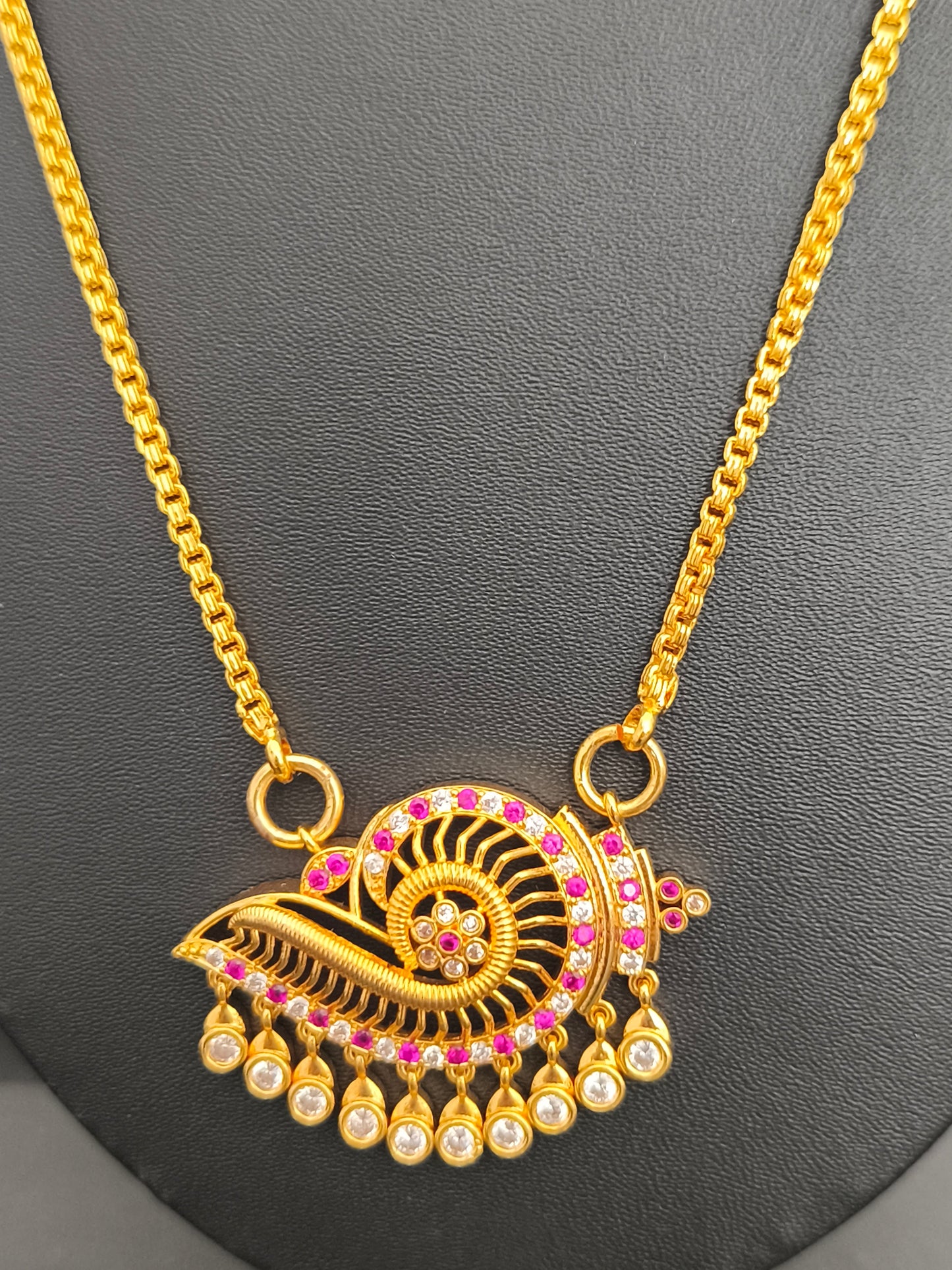 Micro gold Sangu pathakkam