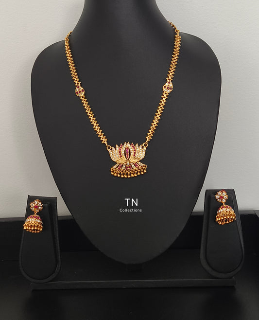 Micro gold plated Lotus Necklace with earrings