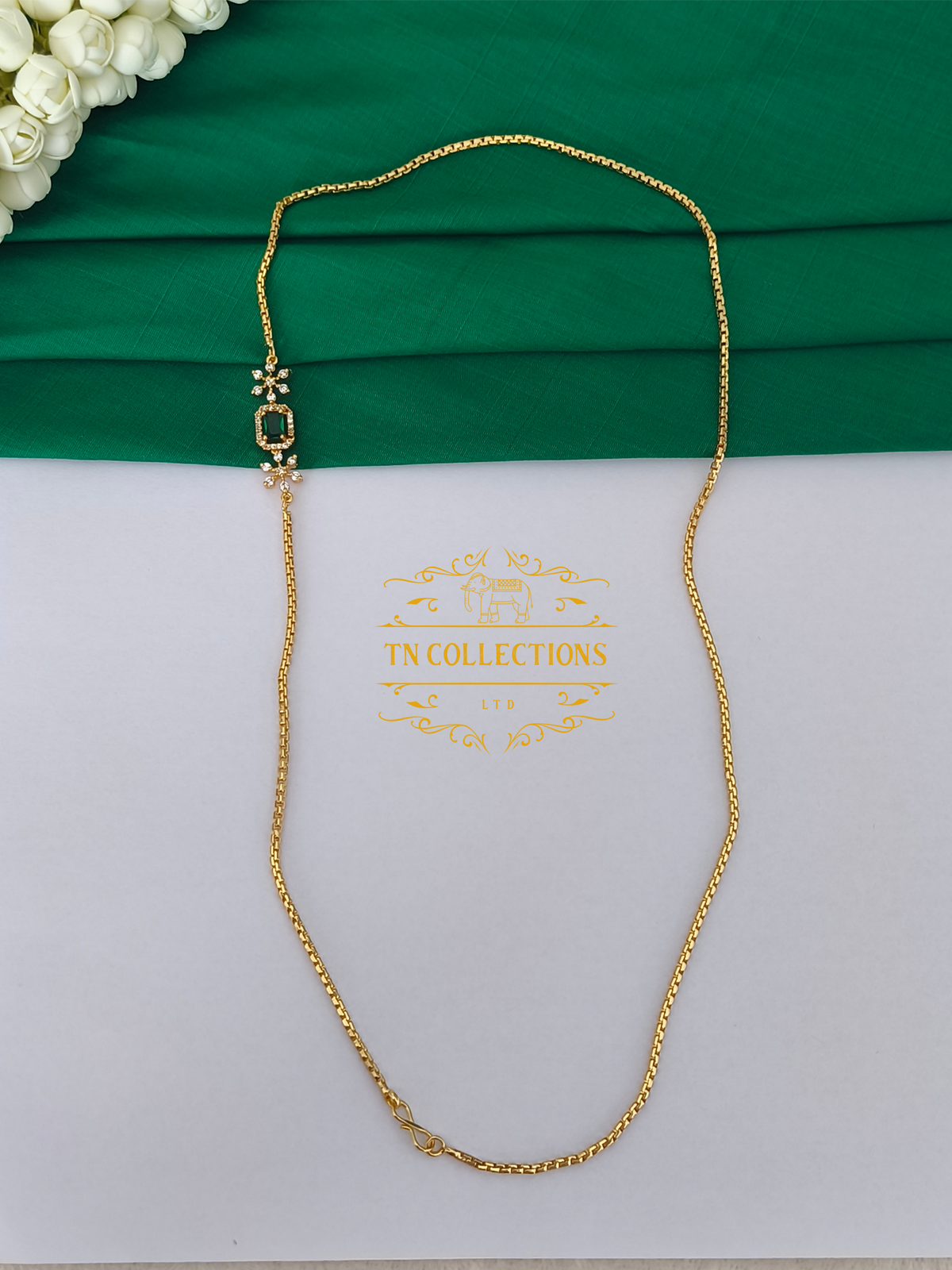 Trendy Unique Gold plated Mugappu Chain ( Emerald Green)