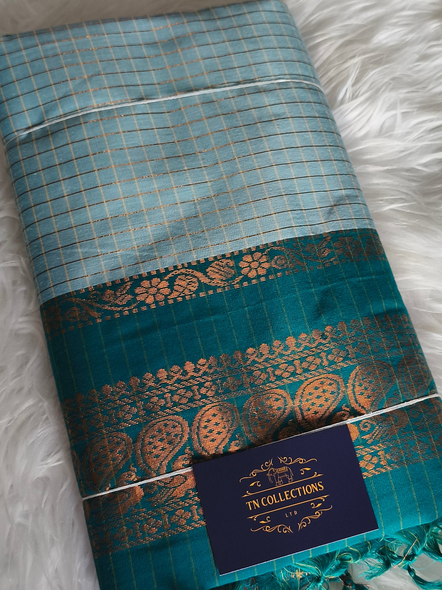 Stunning Kalyani Cotton Pattu Saree with contrast blouse