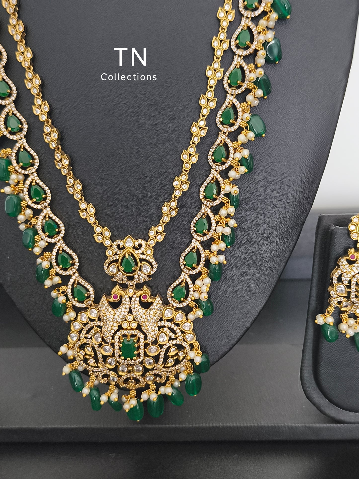 Victorian Finish Green Semi Bridal Set/Wedding jewellery set