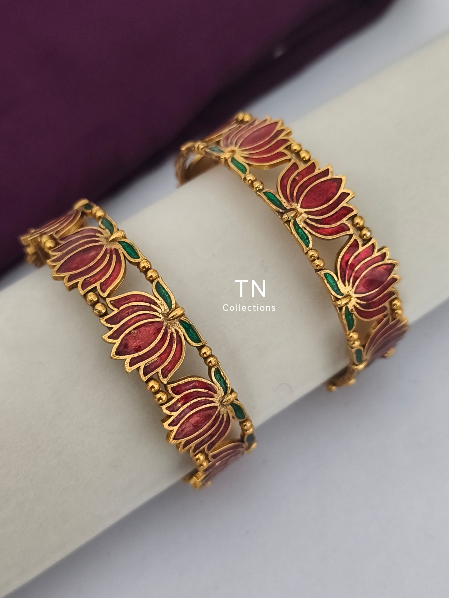 Lotus design Bangles Set