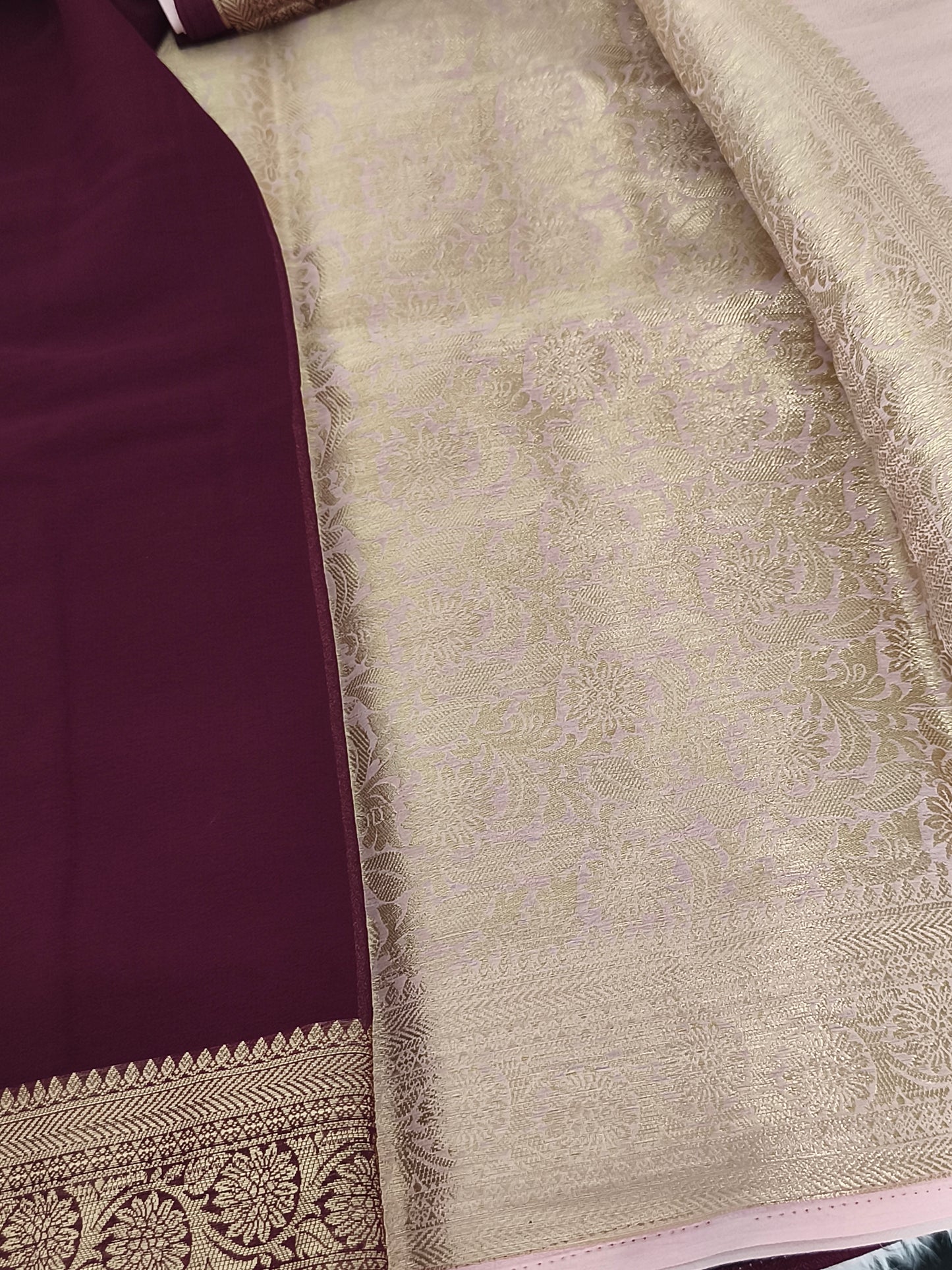 Trendy Chiffon Georgette Saree
