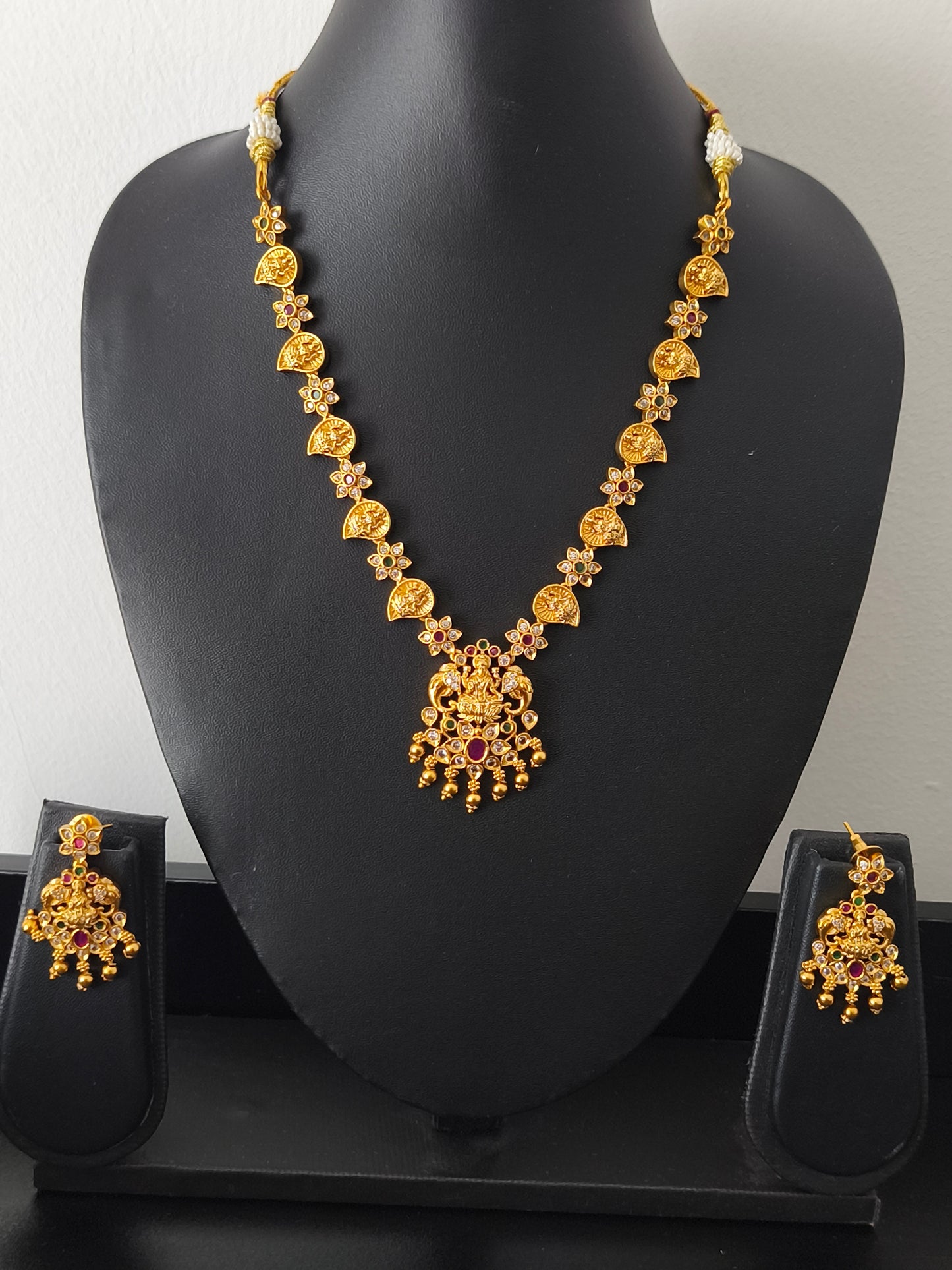 Matte Finish Necklace set