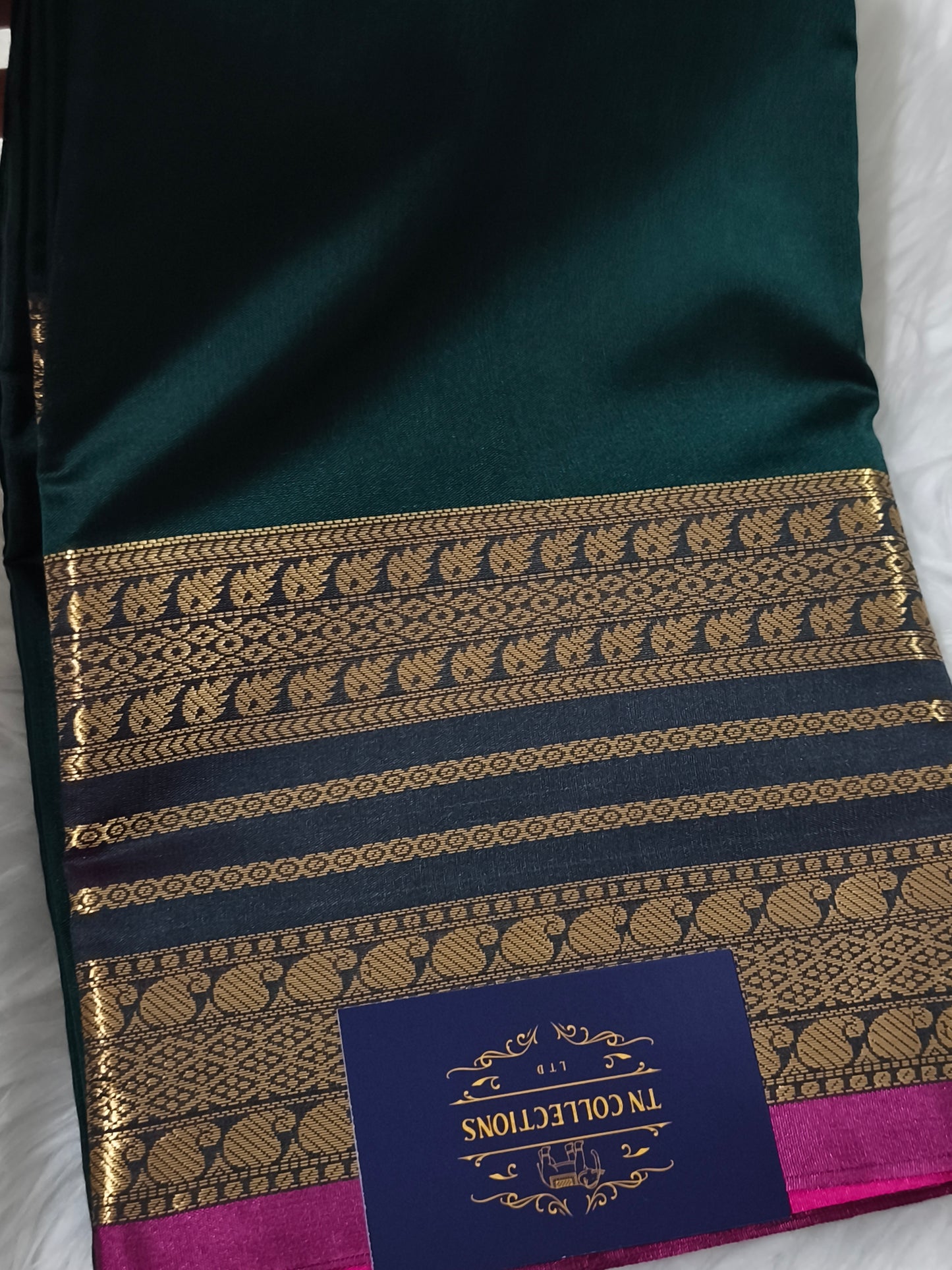 Luxury Semi Soft Silk Saree (Dark Green)
