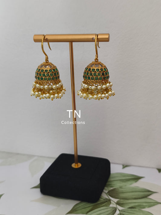 Matte Finish Green Real kemp stone Earrings with pearls