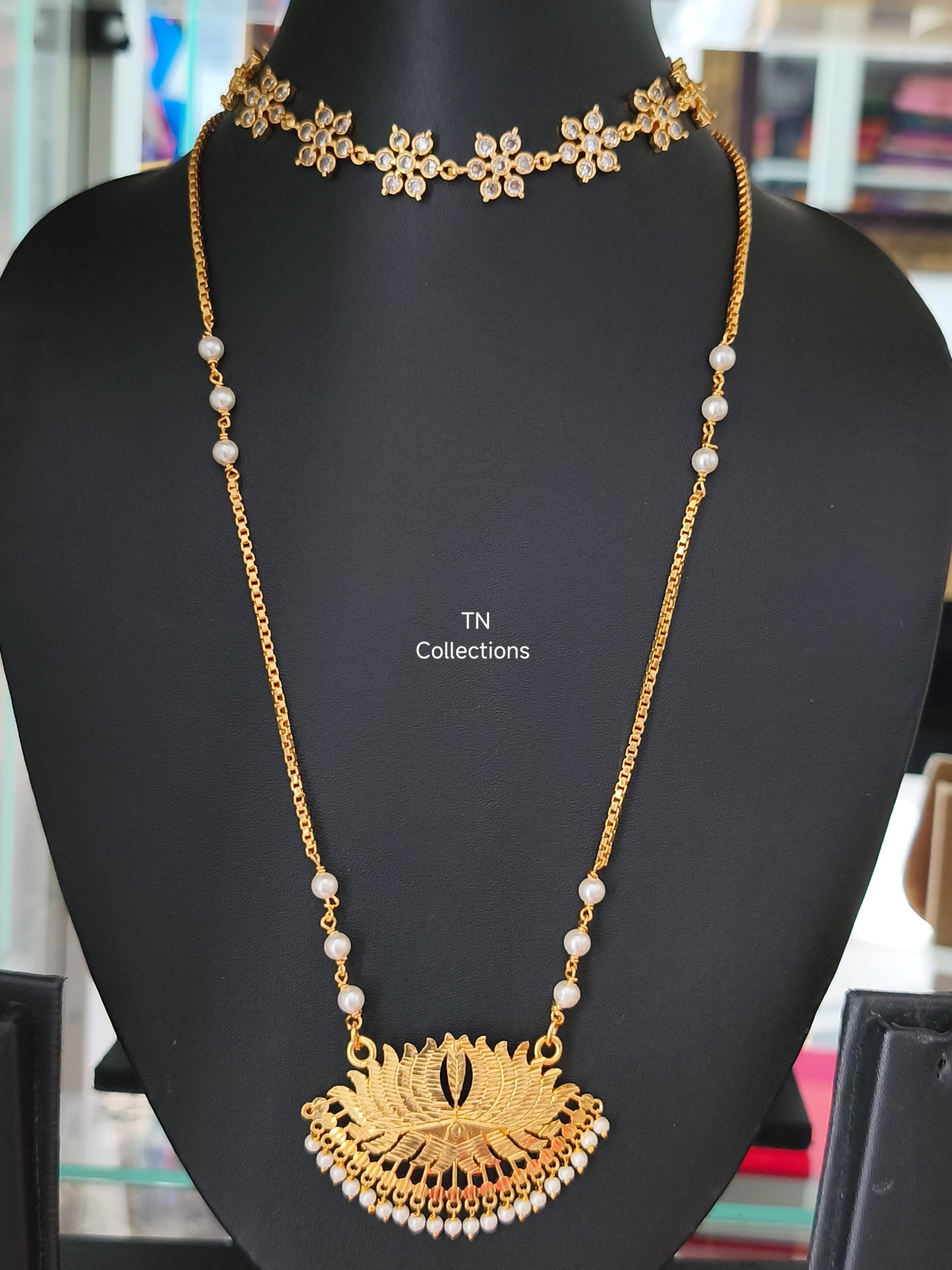 Trendy Semi Bridal Set