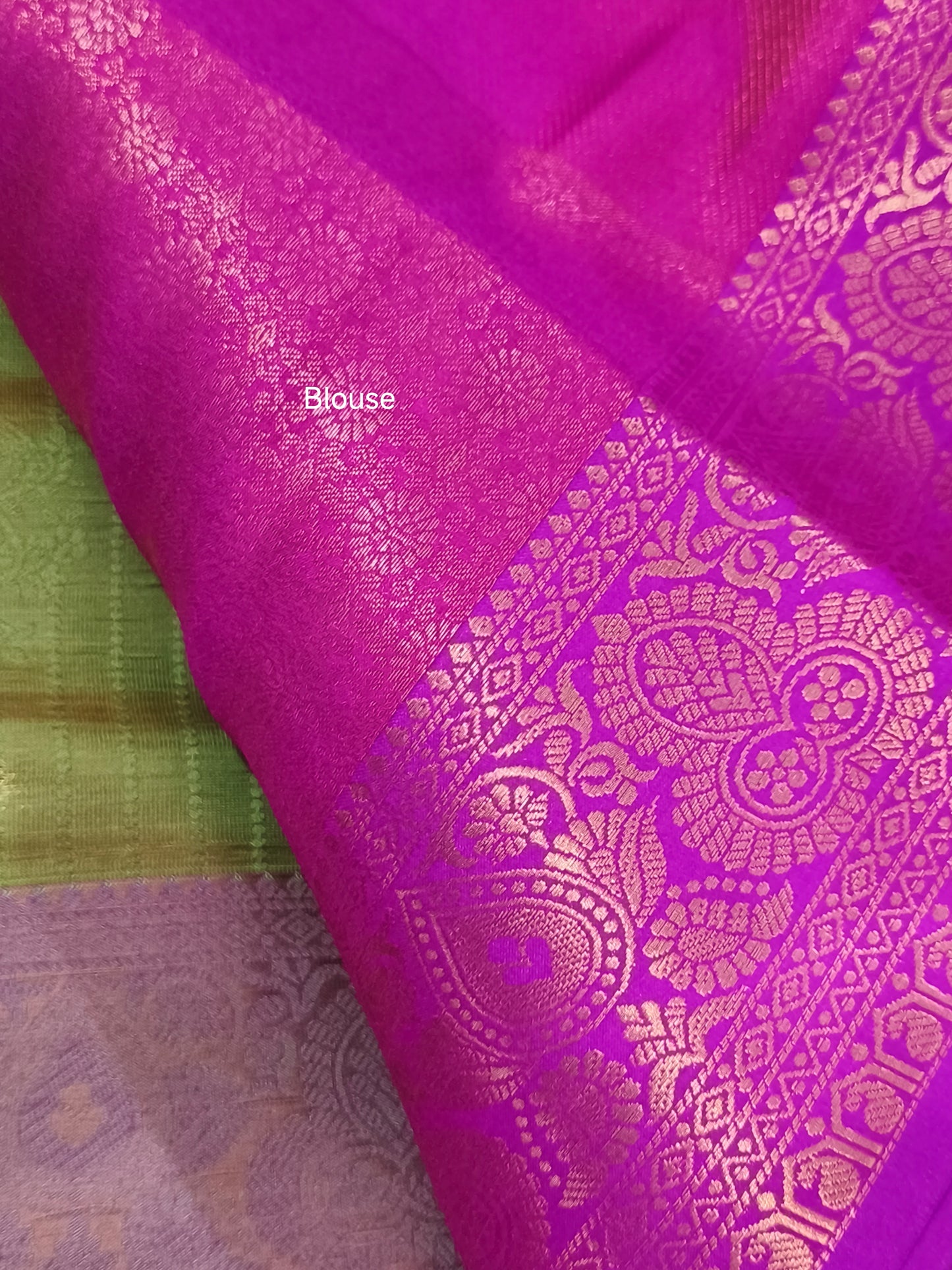Vairaoosi Soft Silk Saree (Olive Green)