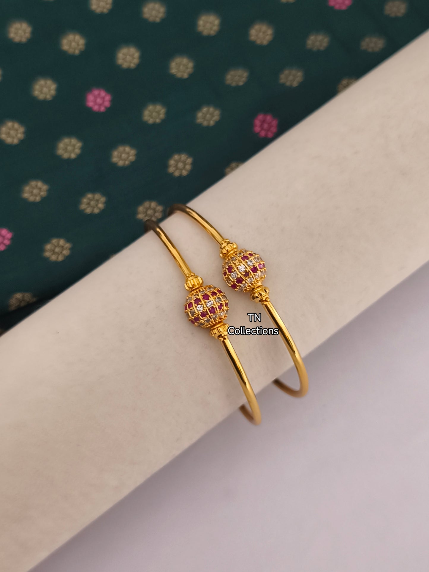 Micro gold plated SINGLE Bangle