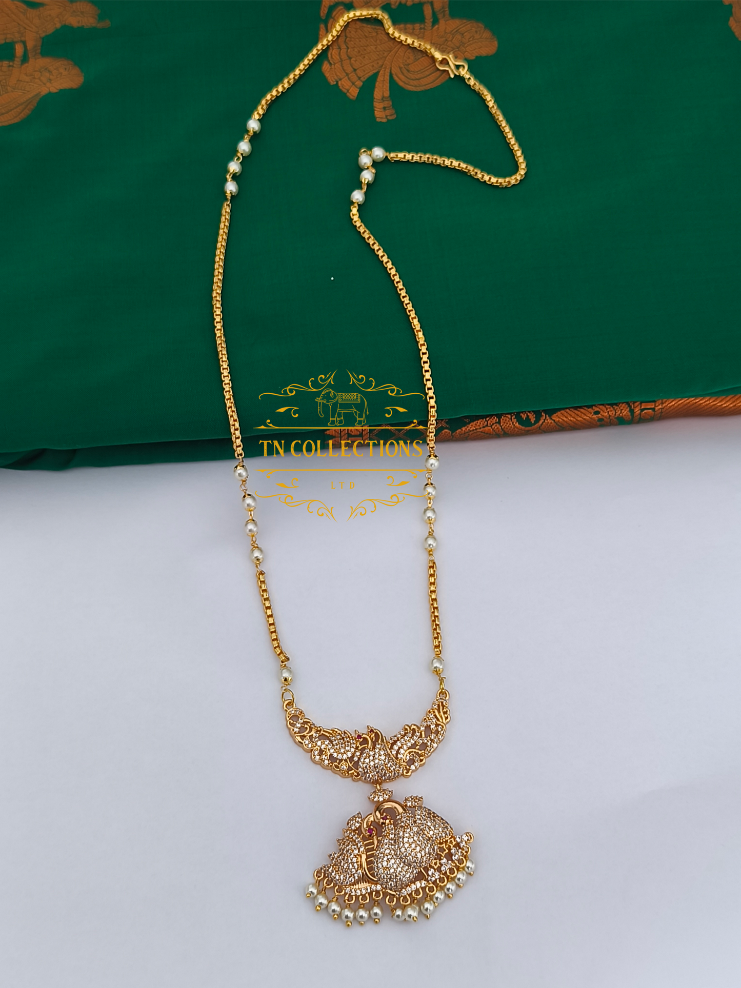 Micro Gold-Plated Traditional Pathakkam (Full white stones)