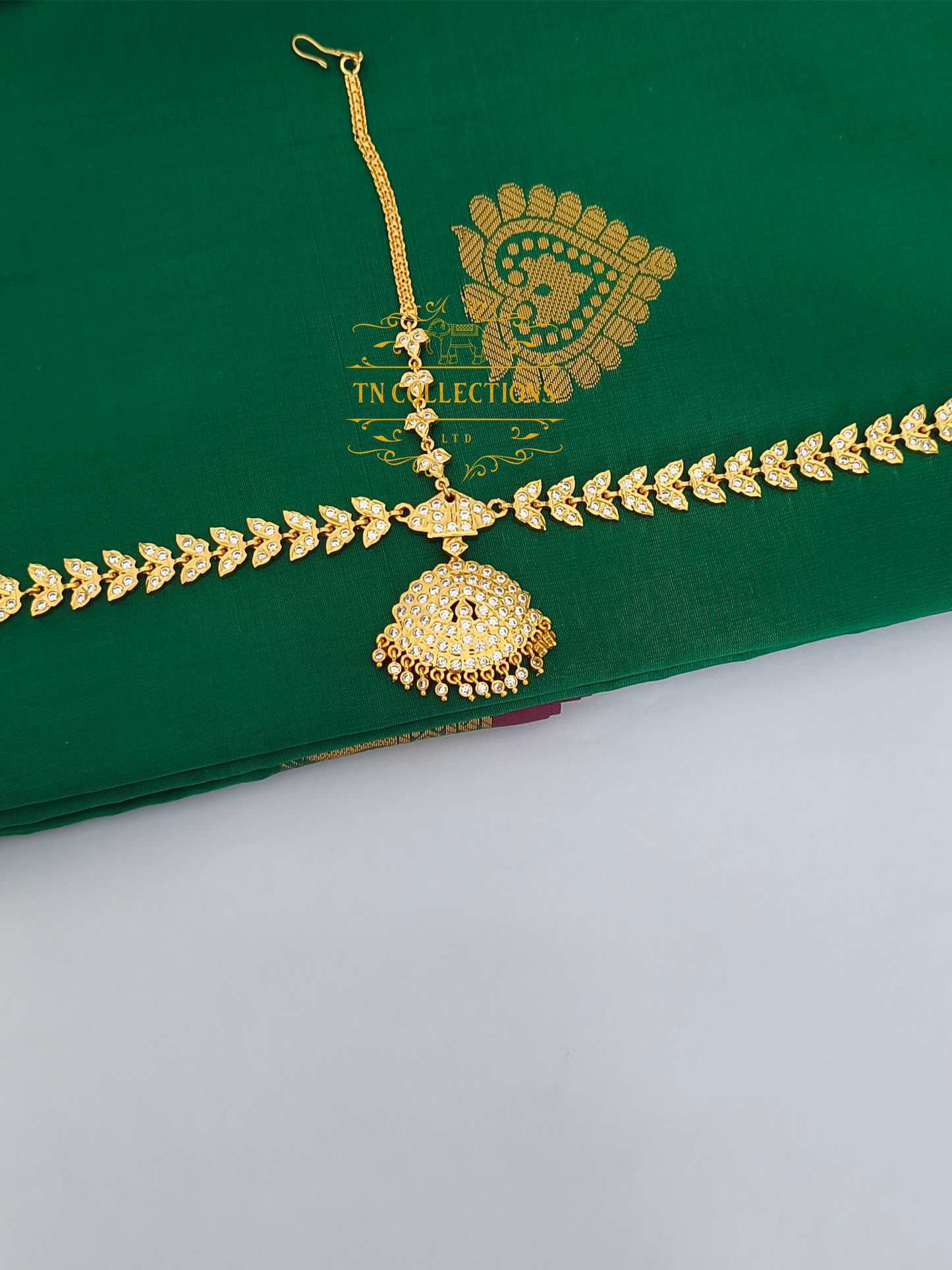 Micro Gold-Plated Traditional Head Set (Hair accessory Full white stones)