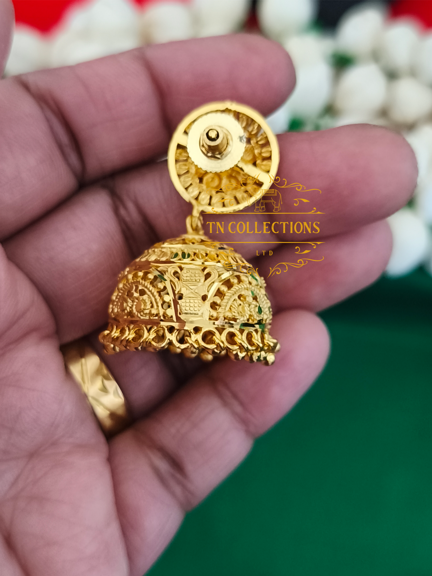 Highly Gold-Plated Traditional Jumka