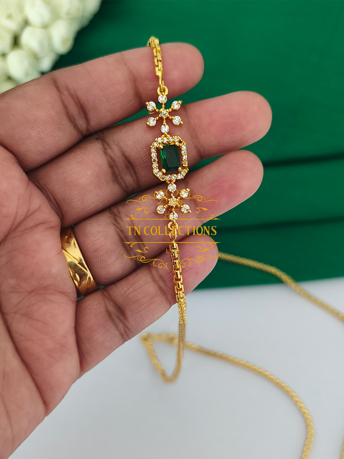Trendy Unique Gold plated Mugappu Chain ( Emerald Green)