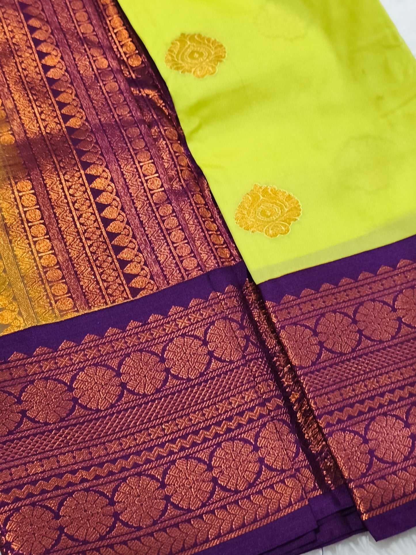 Korvai Premium soft silk saree
