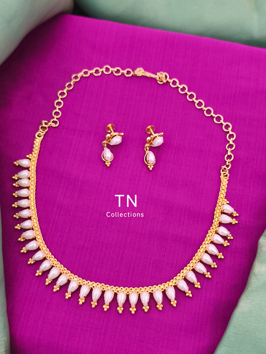 Gold plated Pearl Necklace with earrings