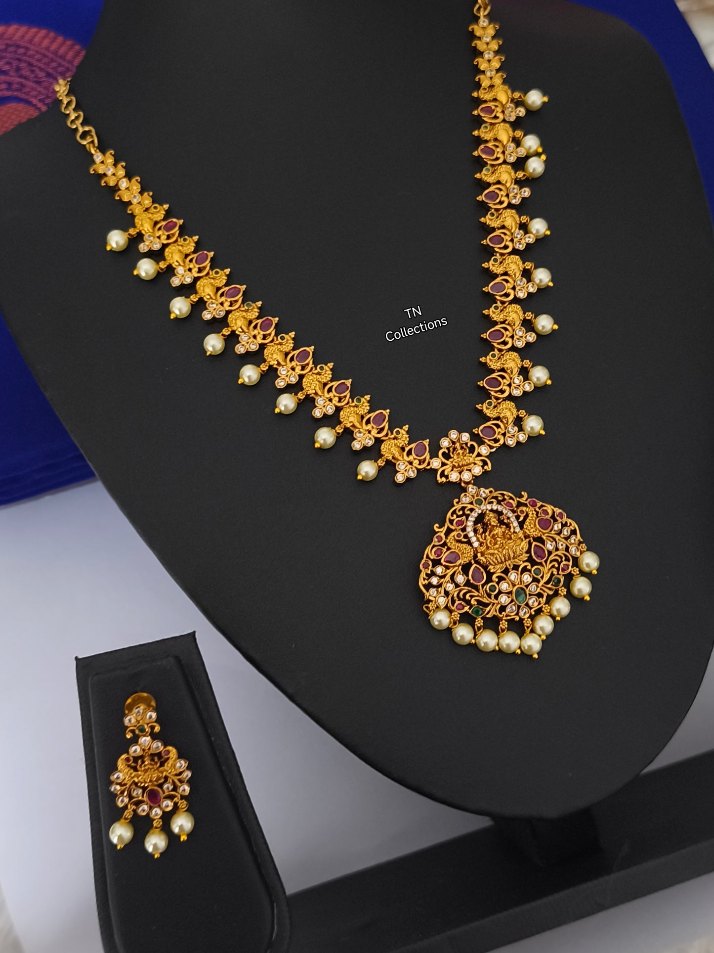 Matte Finish Luxmi Necklace Set