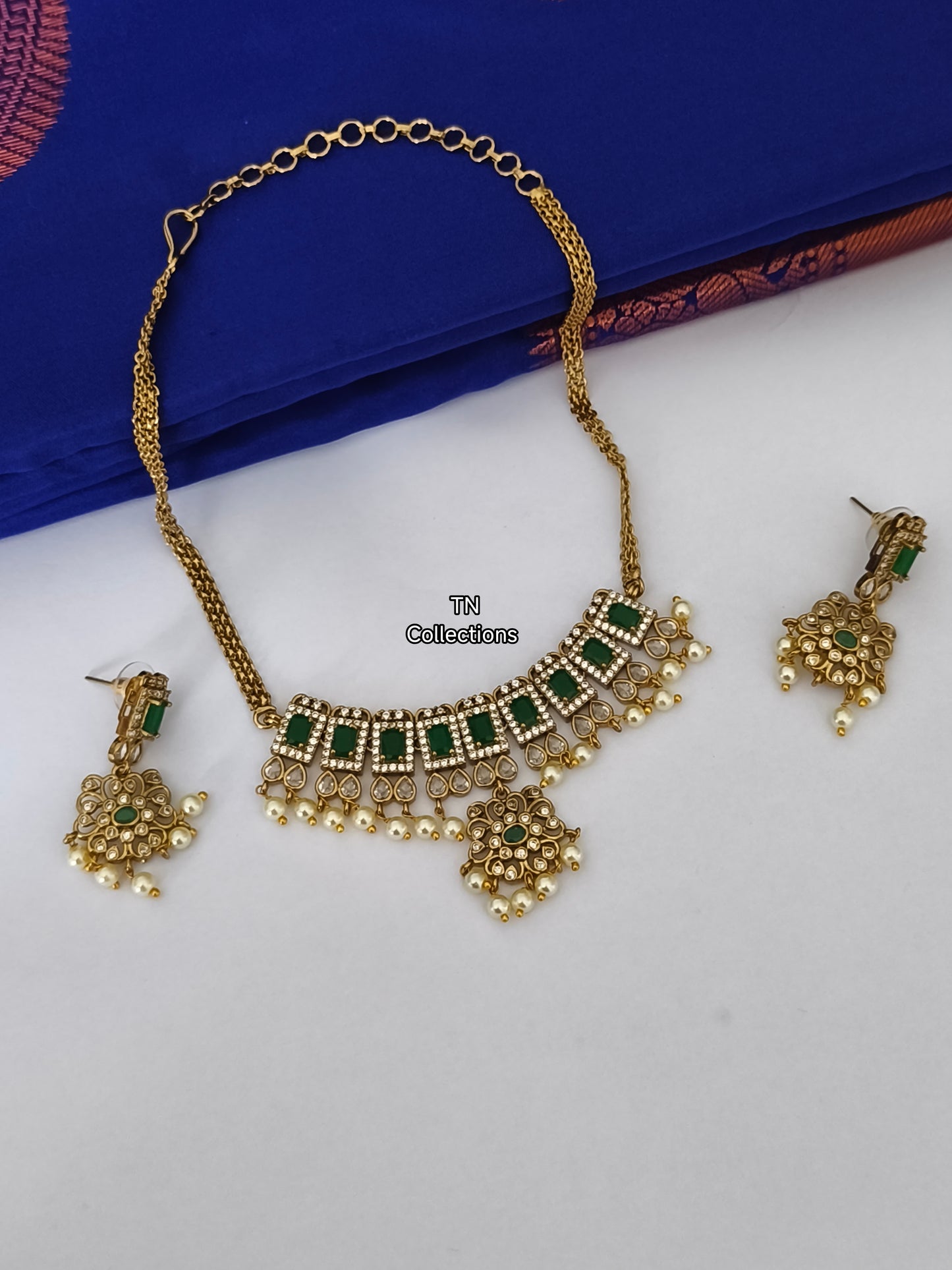 Antique Matte Choker Necklace Set