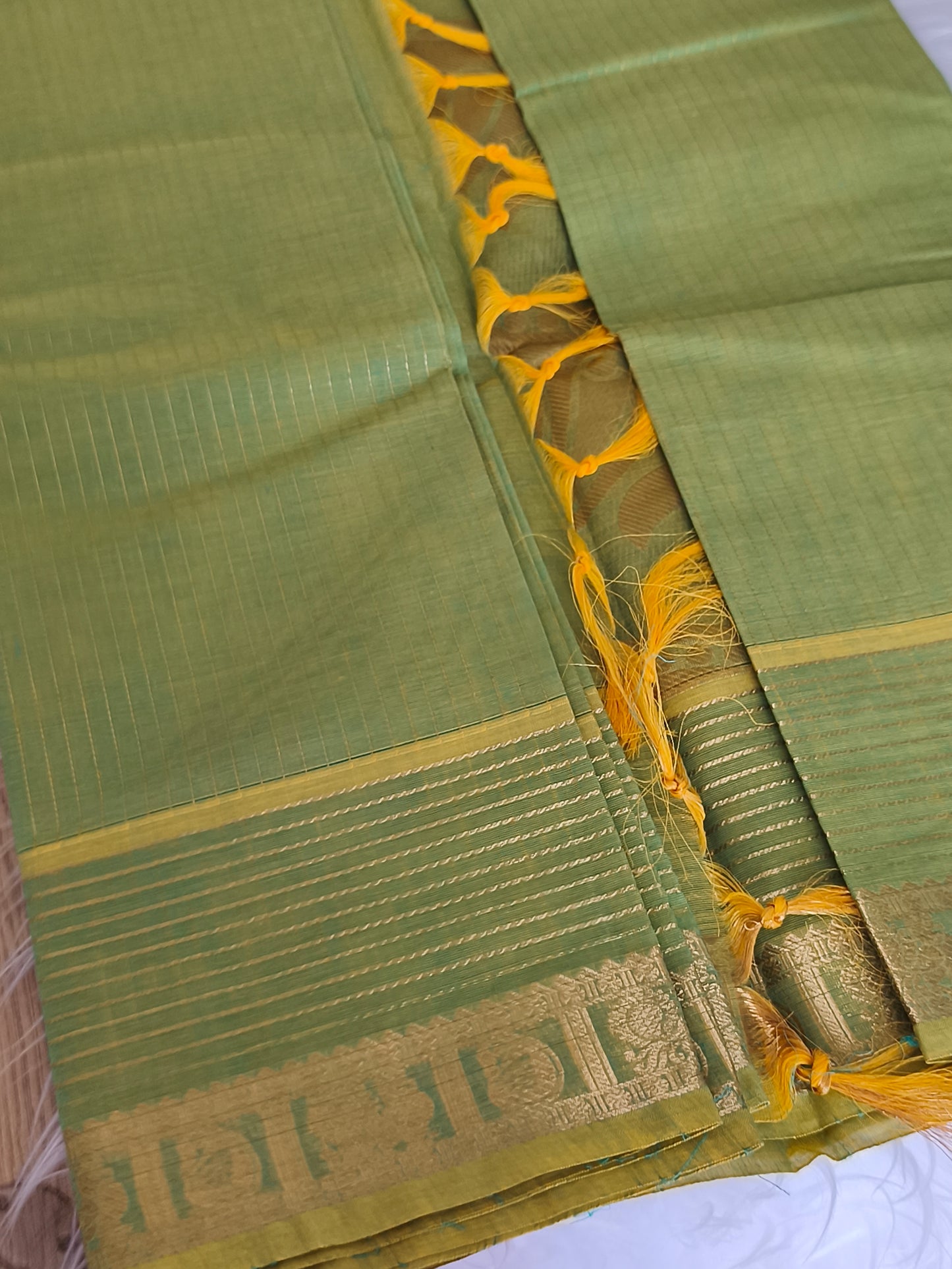 Pure Premium Kanchi cotton saree (120's count)