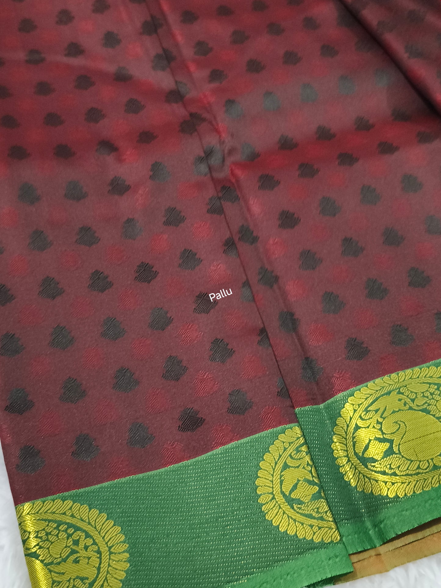 Semi soft silk saree (Red)