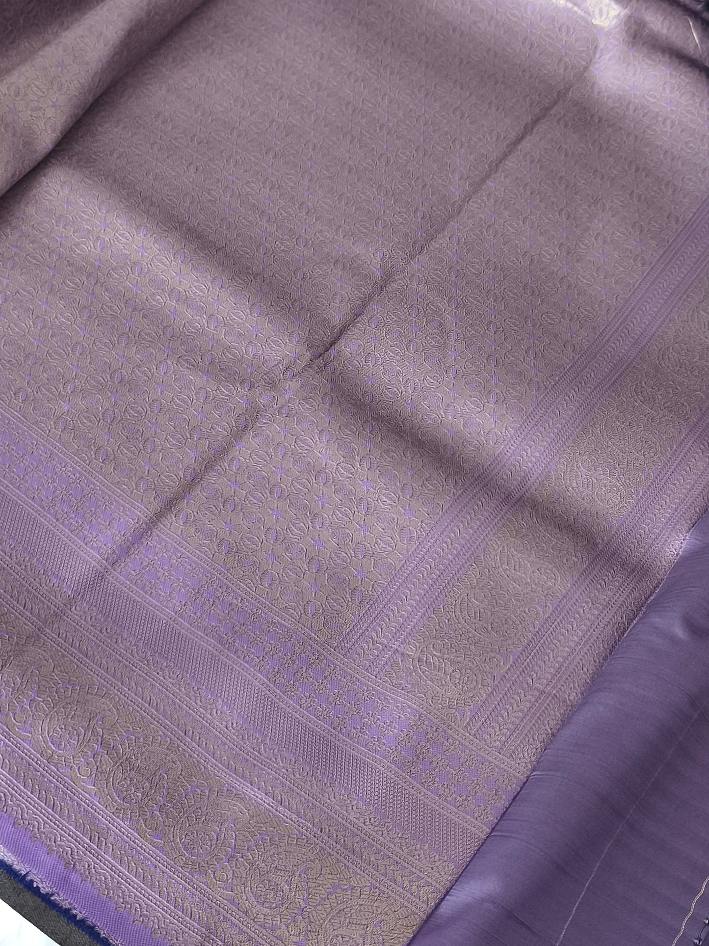 Kanchi Soft Silk Saree with contrast blouse and rich pallu Navy blue with lavender