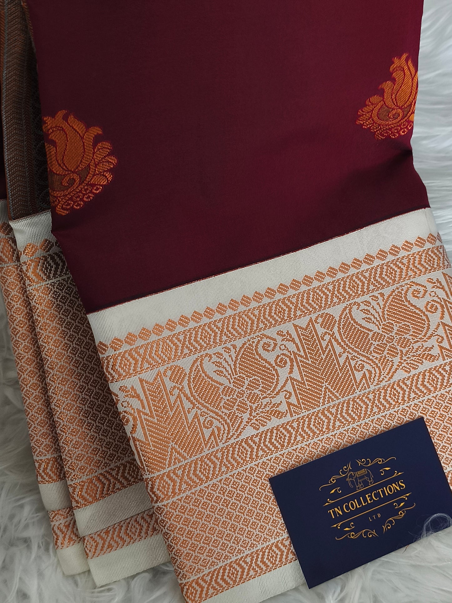 Korvai Premium soft silk saree (Maroon)