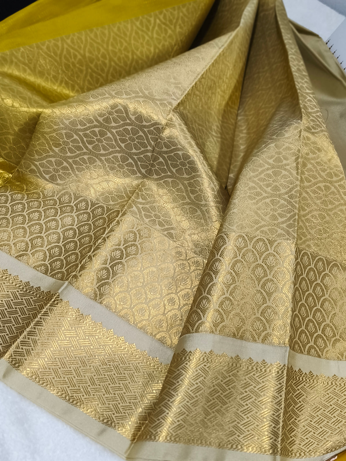 Premium kanchi semi silk saree